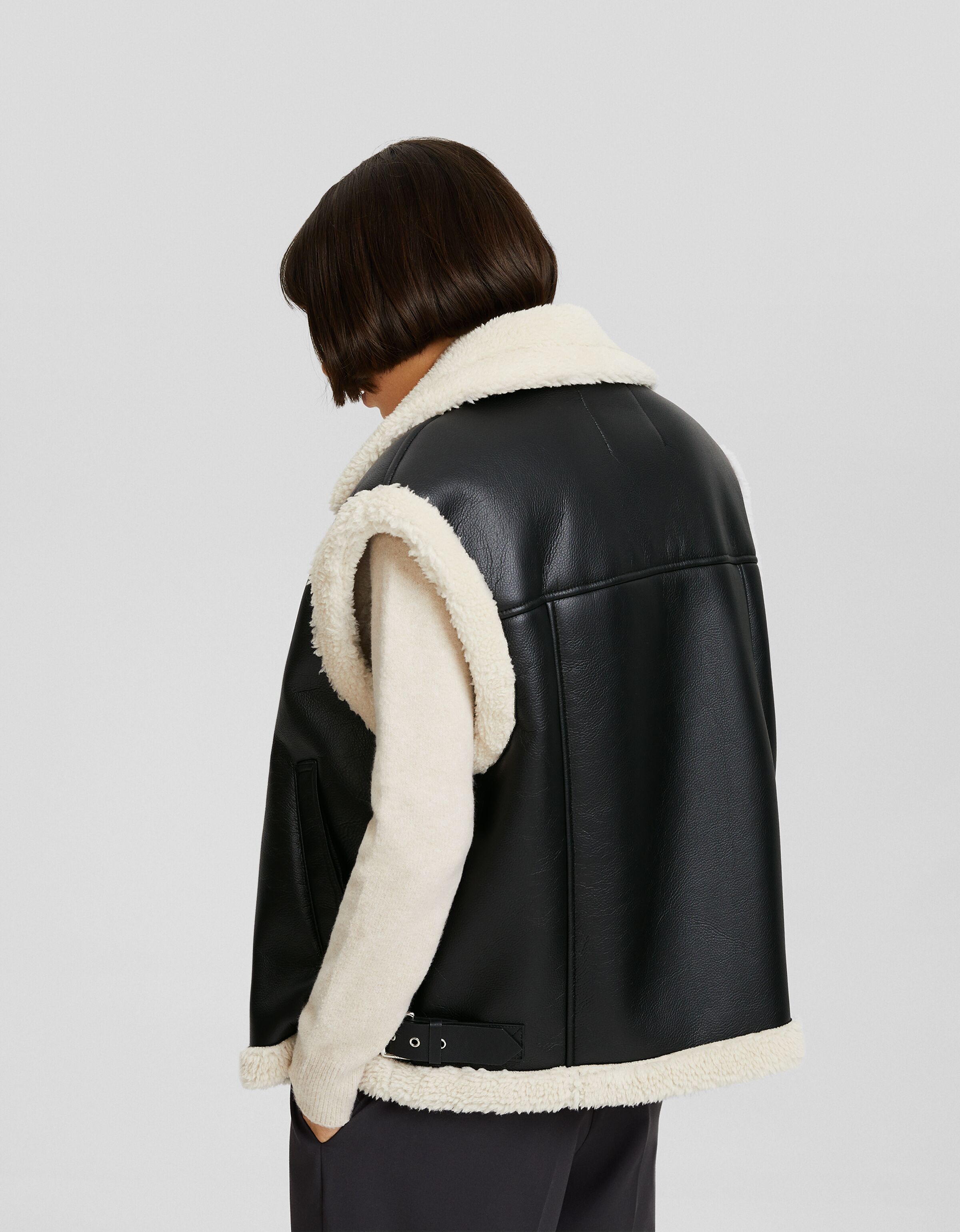 Chaleco doble faz efecto piel