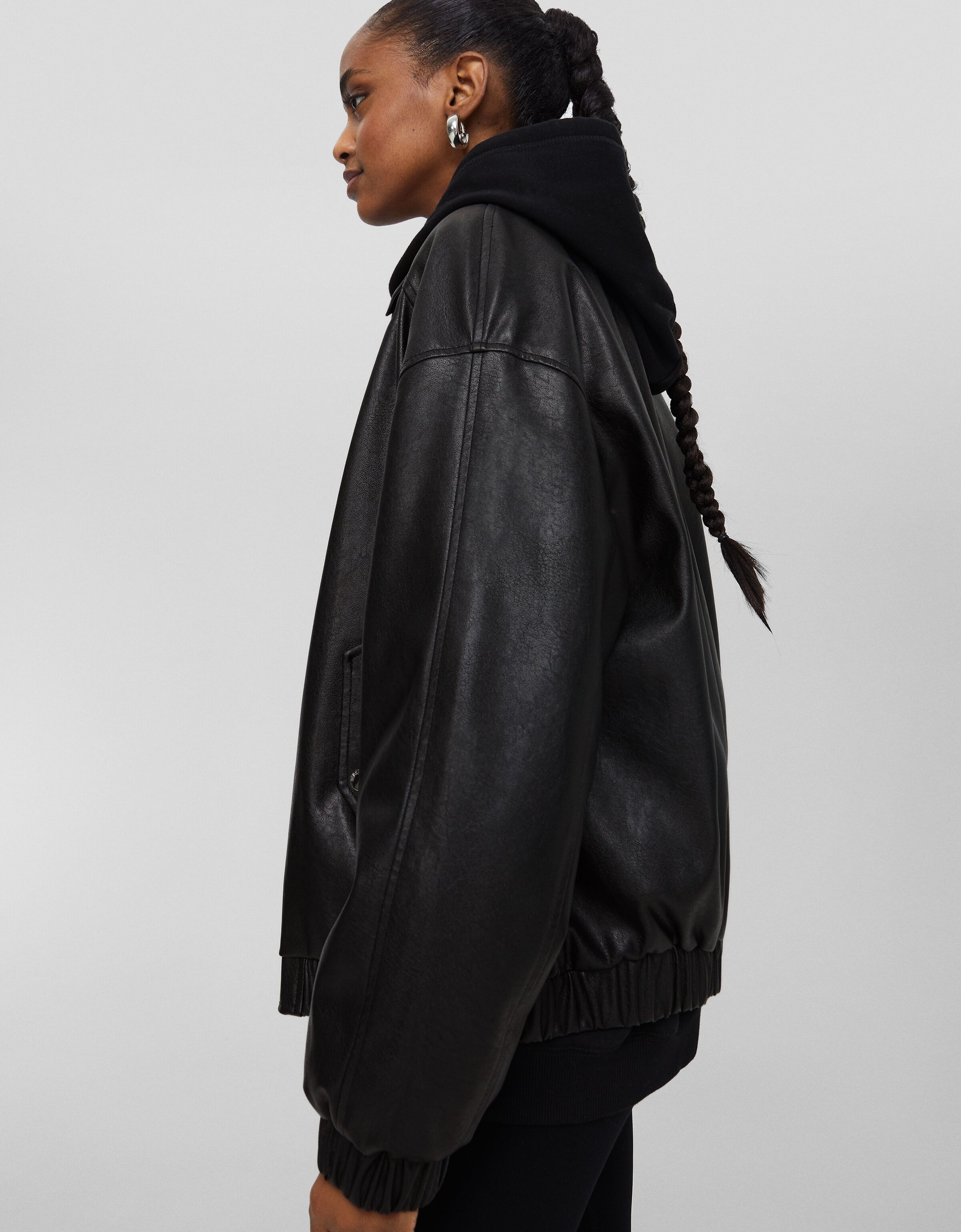 Cazadora dad fit efecto piel