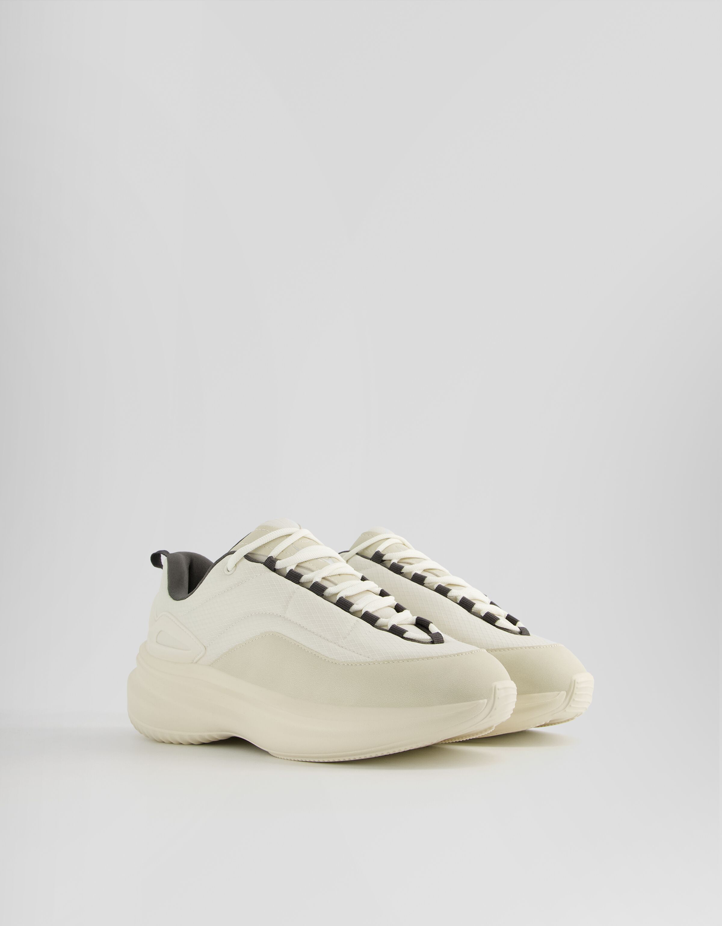 Deportivas volumen acolchadas hombre