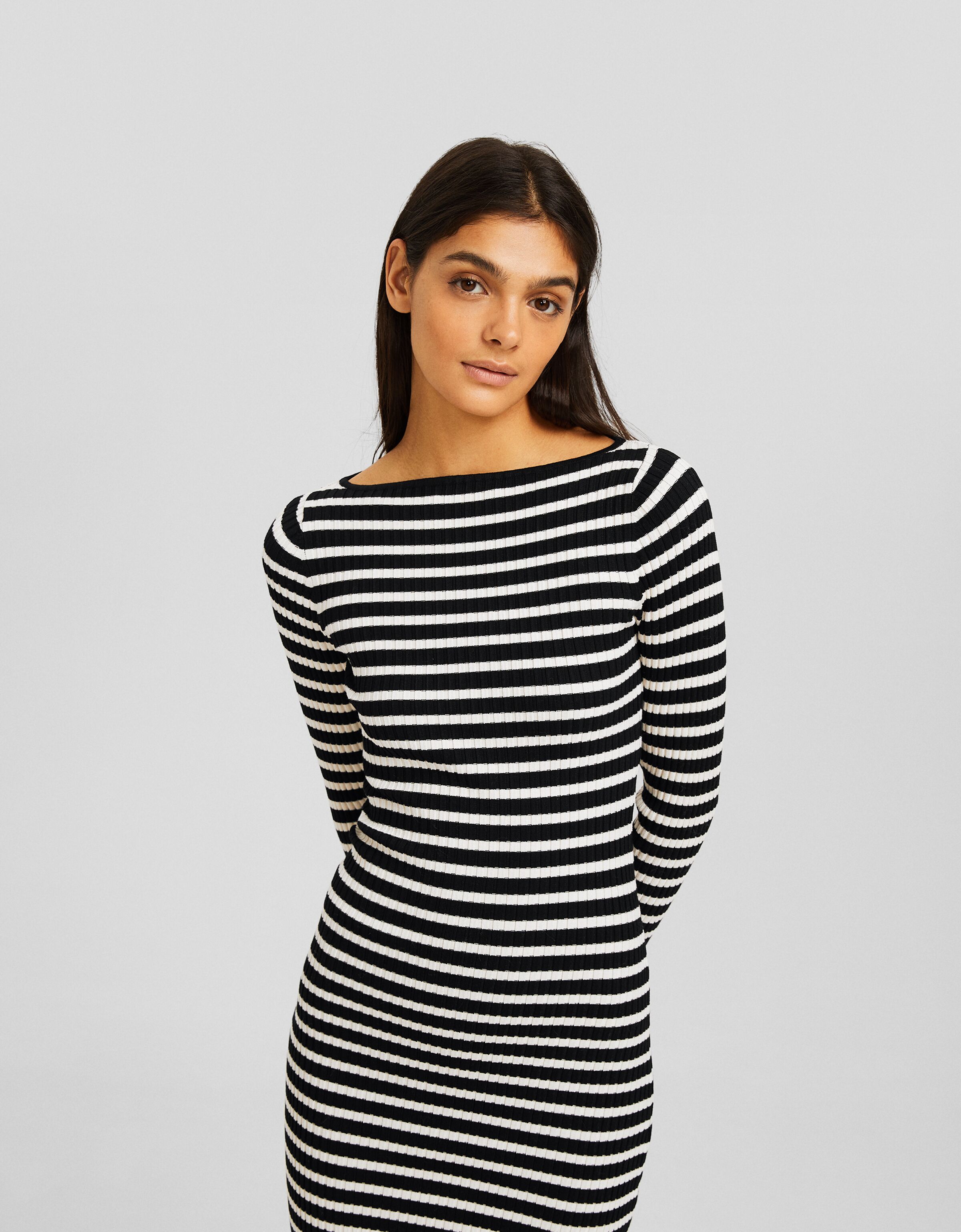 Vestido midi manga larga escote barco punto rib