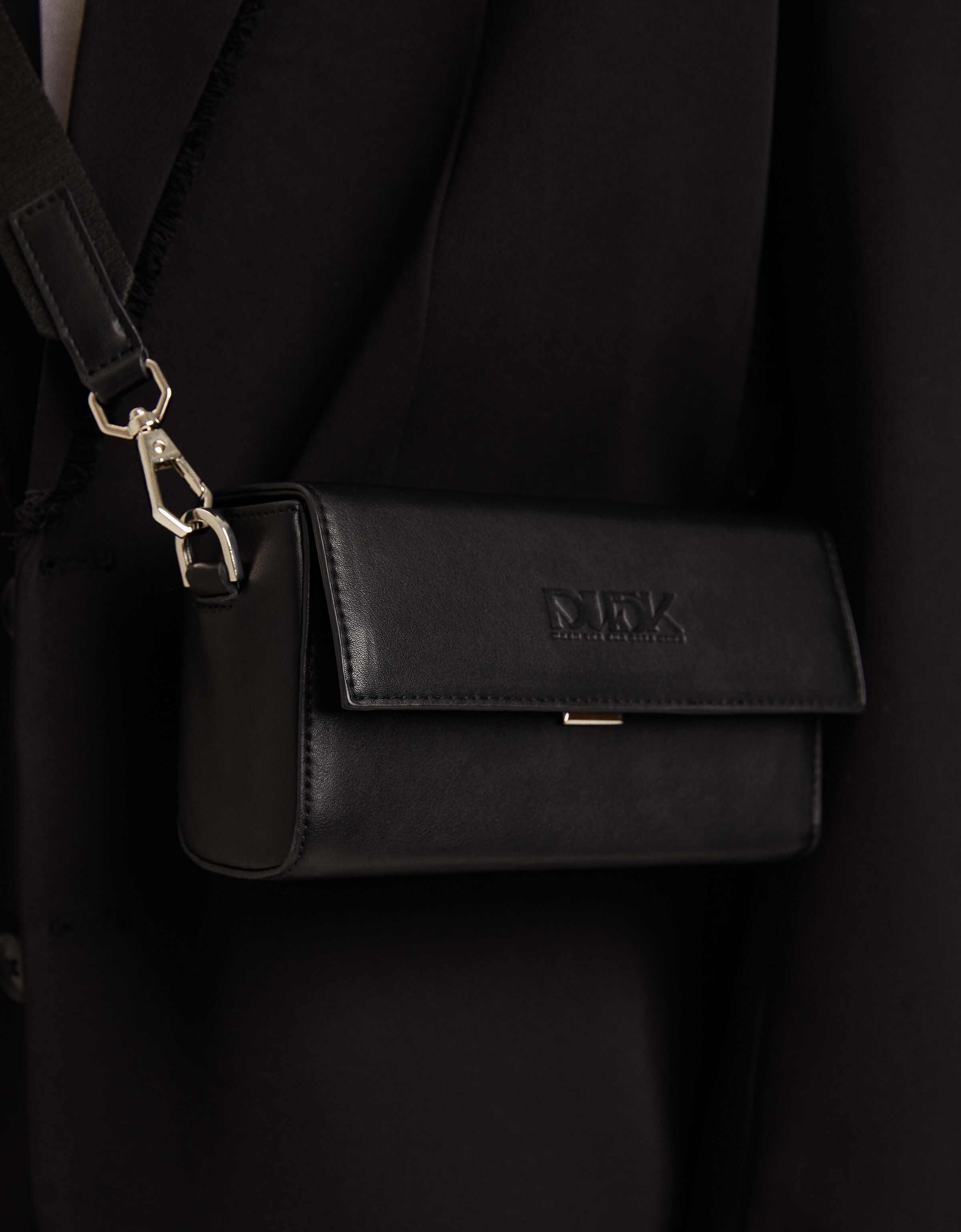 Bolso caja crossbody