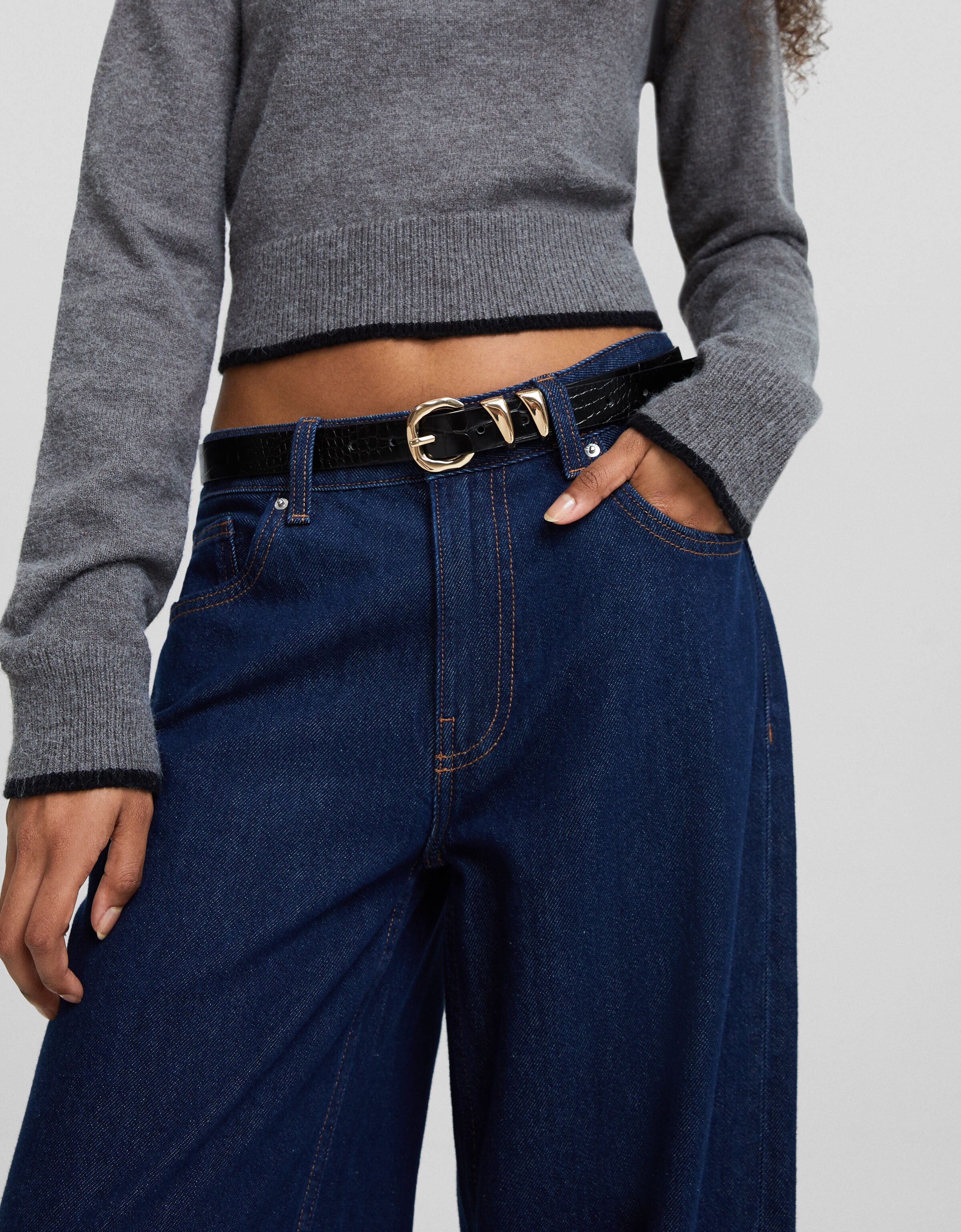 Cinturón grabado estampado animal