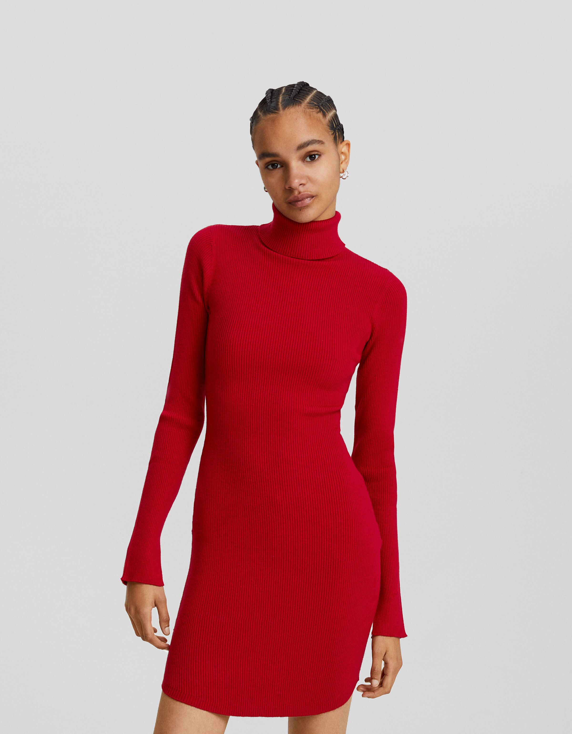 Vestido mini manga larga cuello subido punto