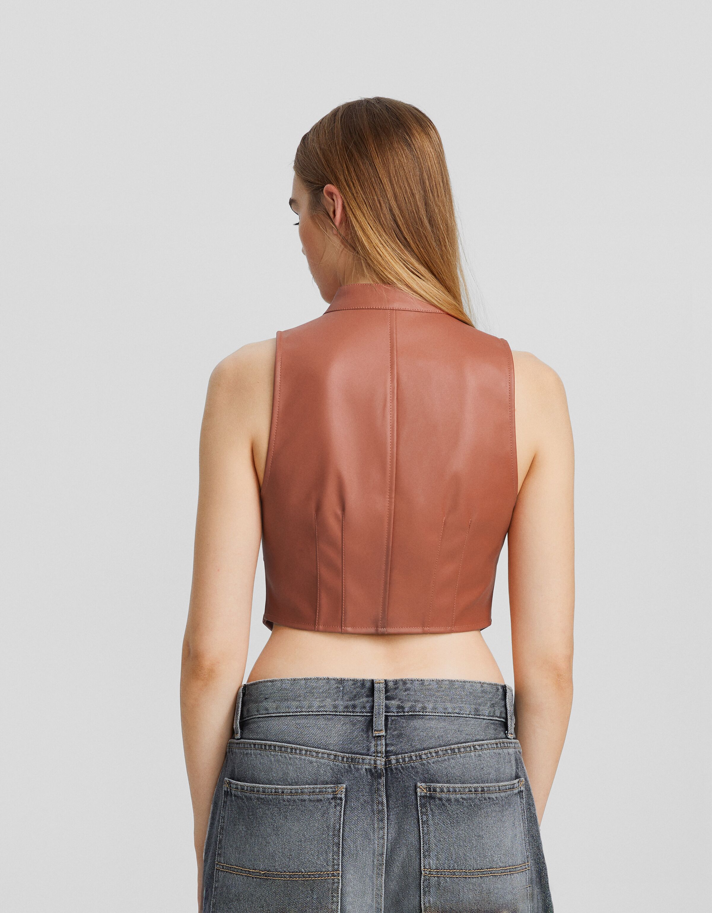 Top sin mangas termosensible efecto piel