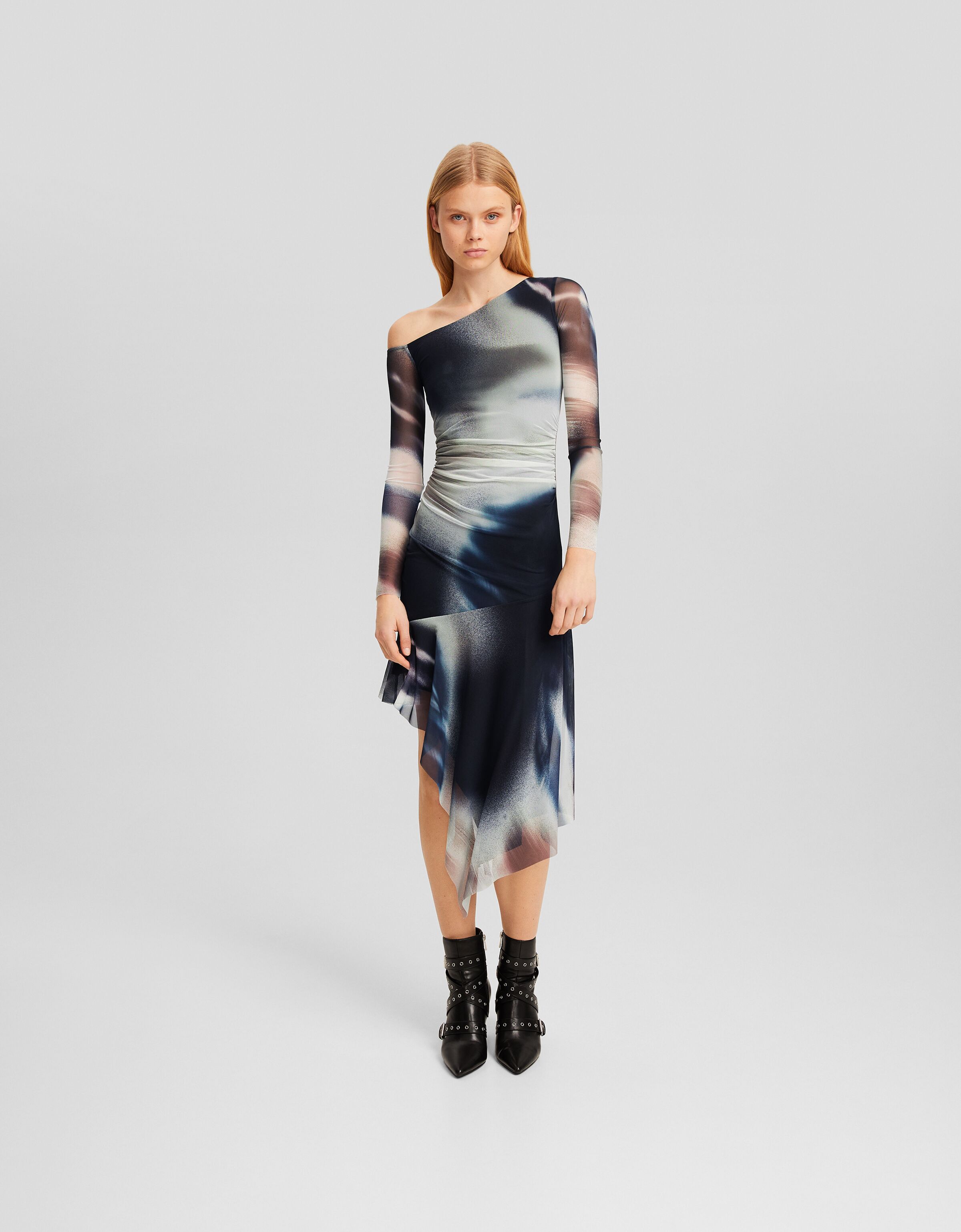 Vestido midi manga larga asimétrico print