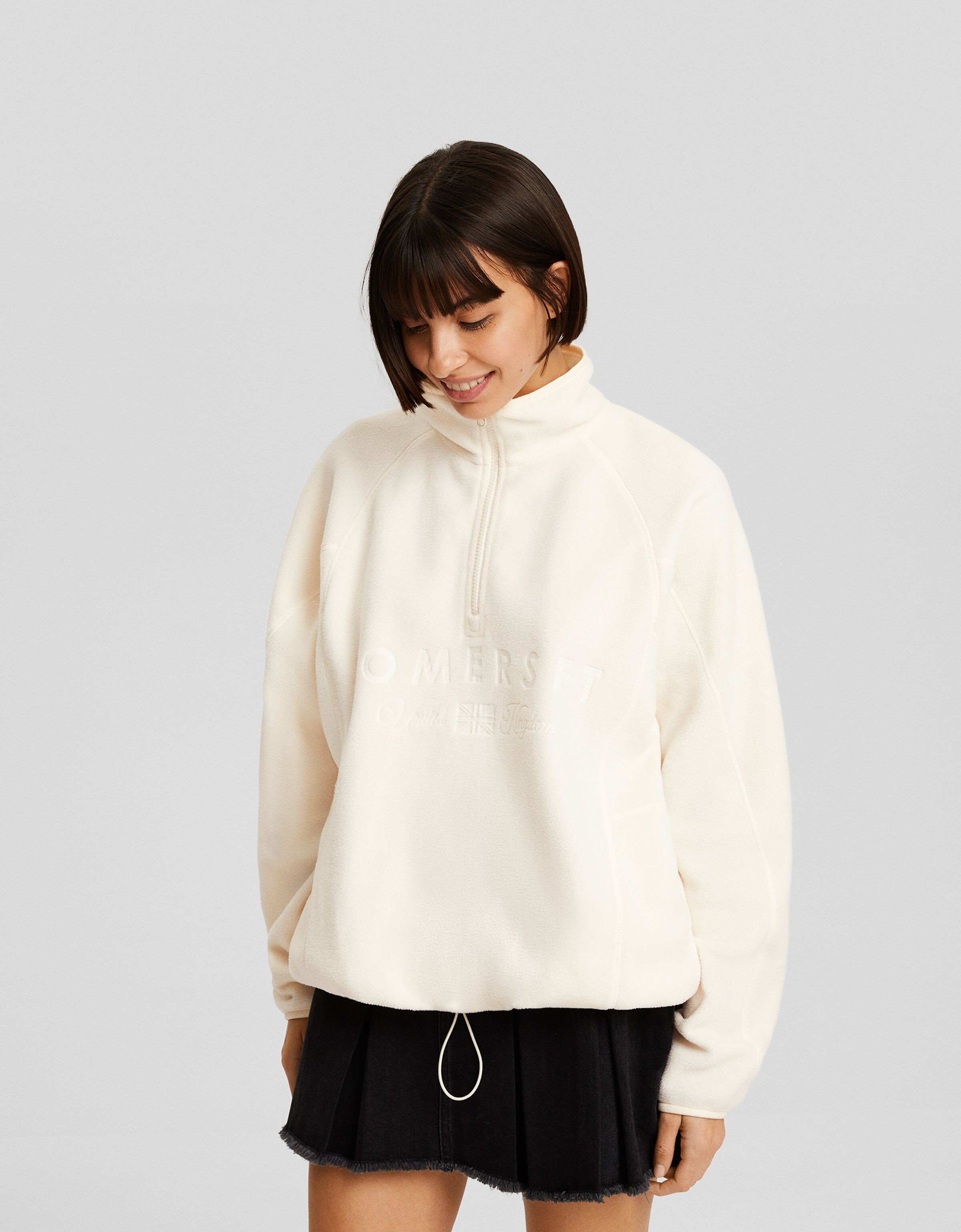 Sudadera cremallera polar bordado