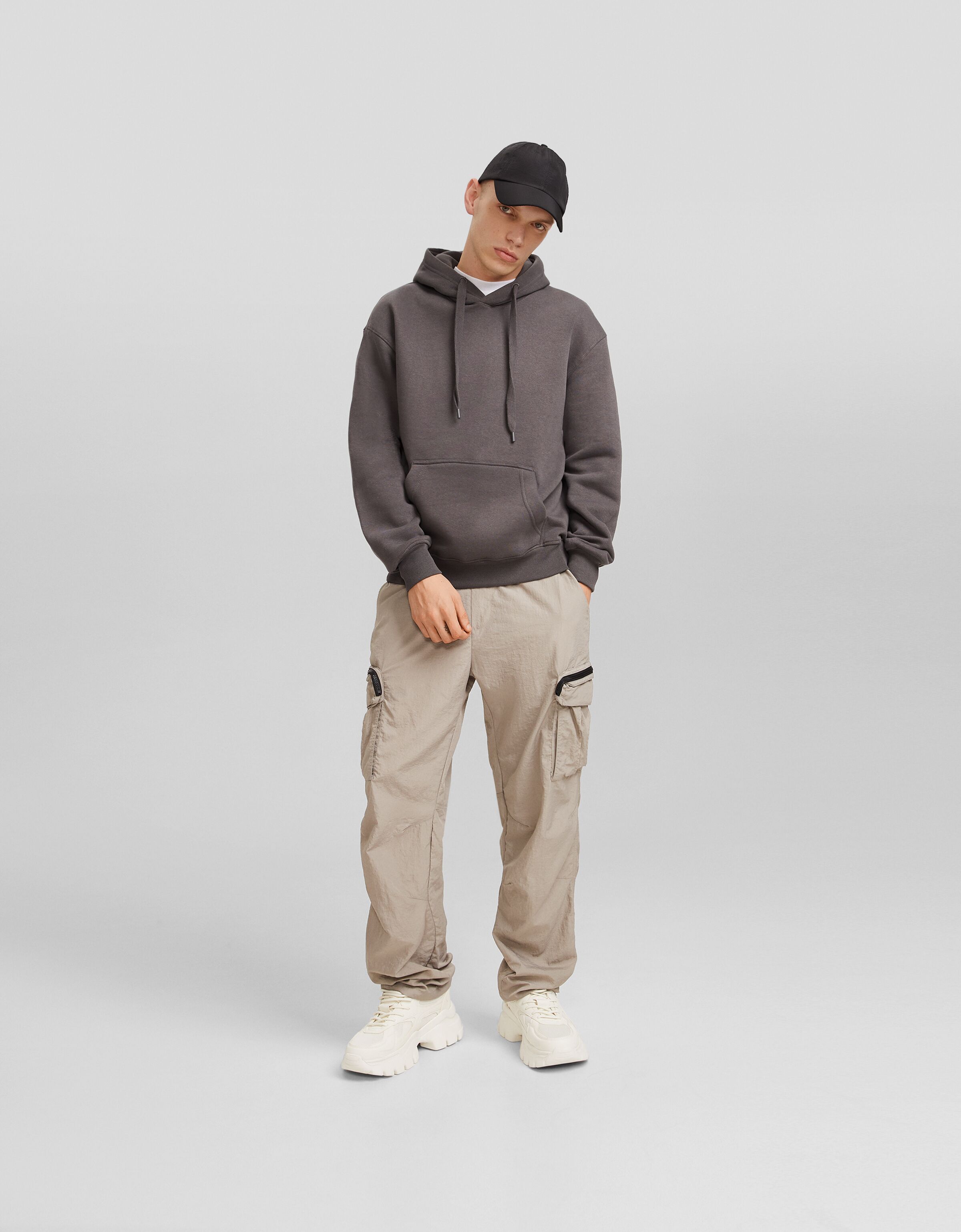 Deportivas combinadas suela tacos