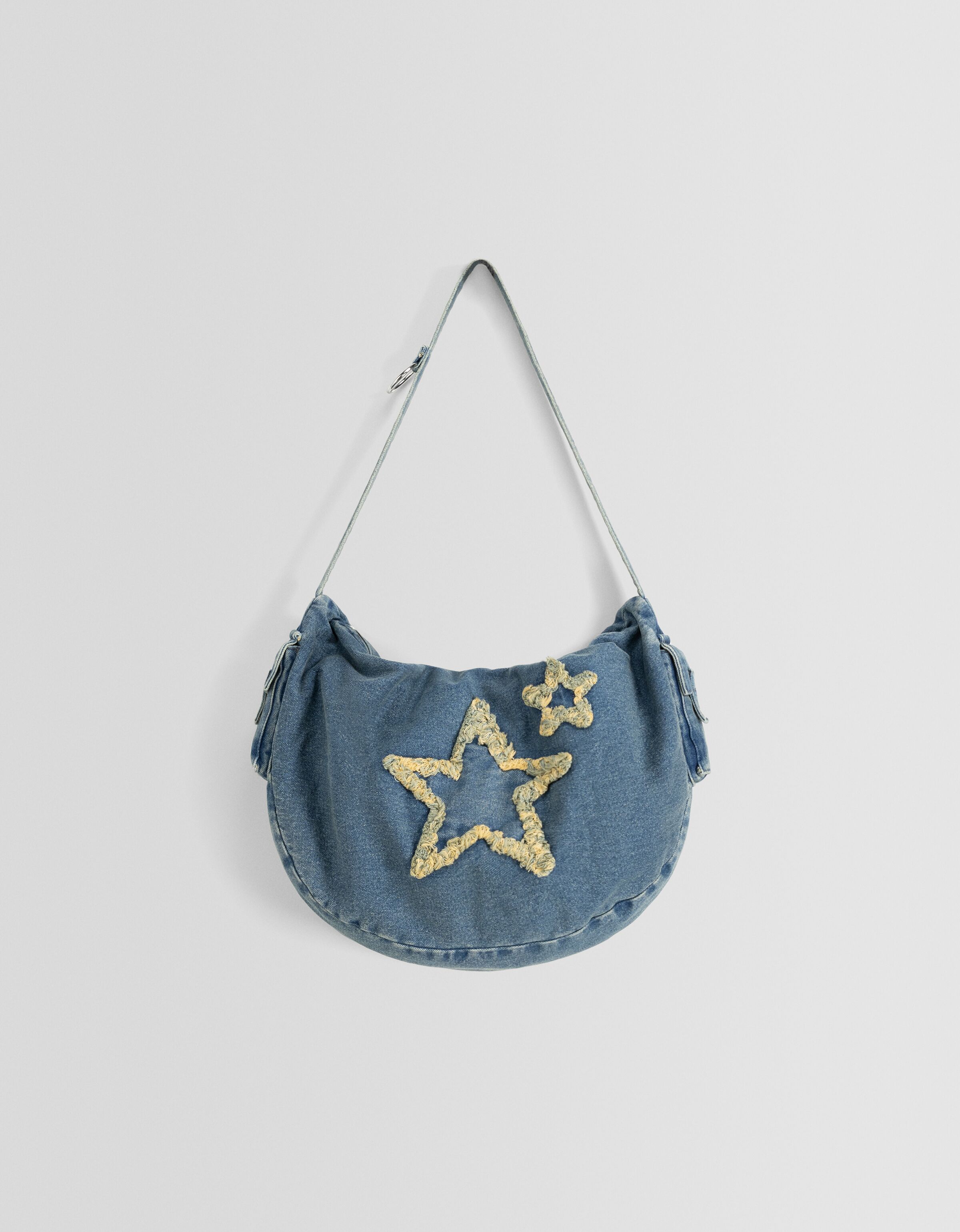Bolso de hombro denim detalle