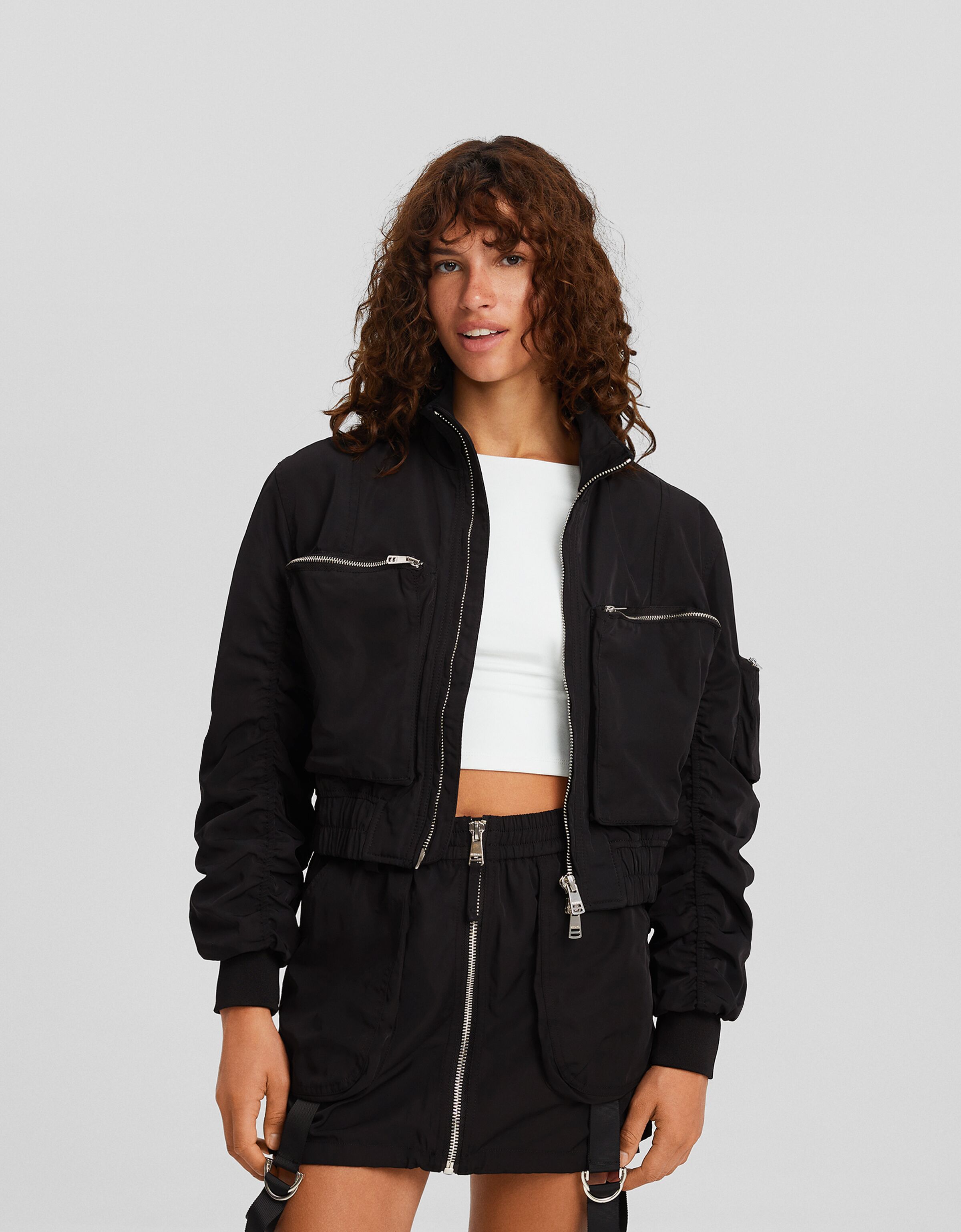 Cazadora cropped cremallera