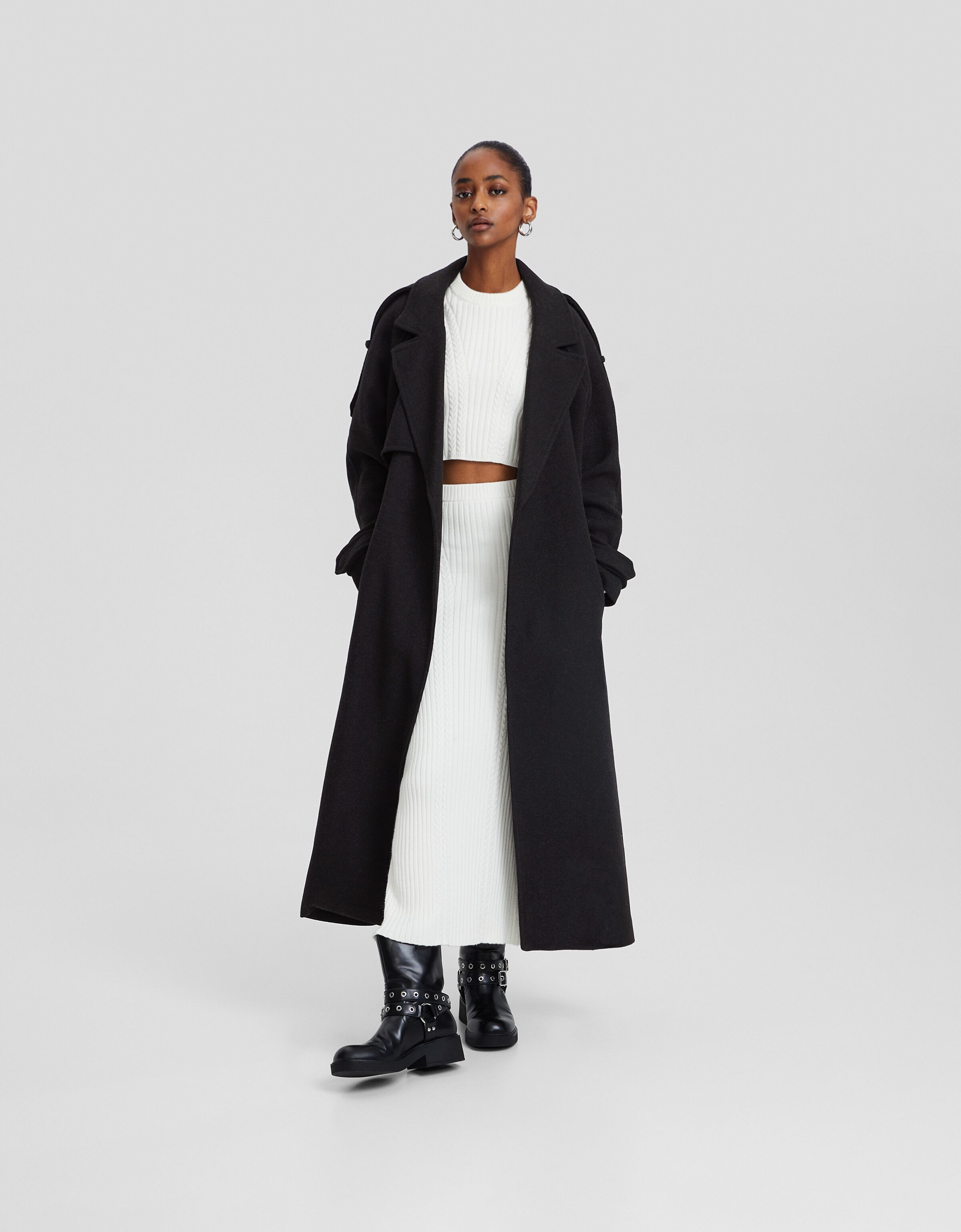 Abrigo trench con lana