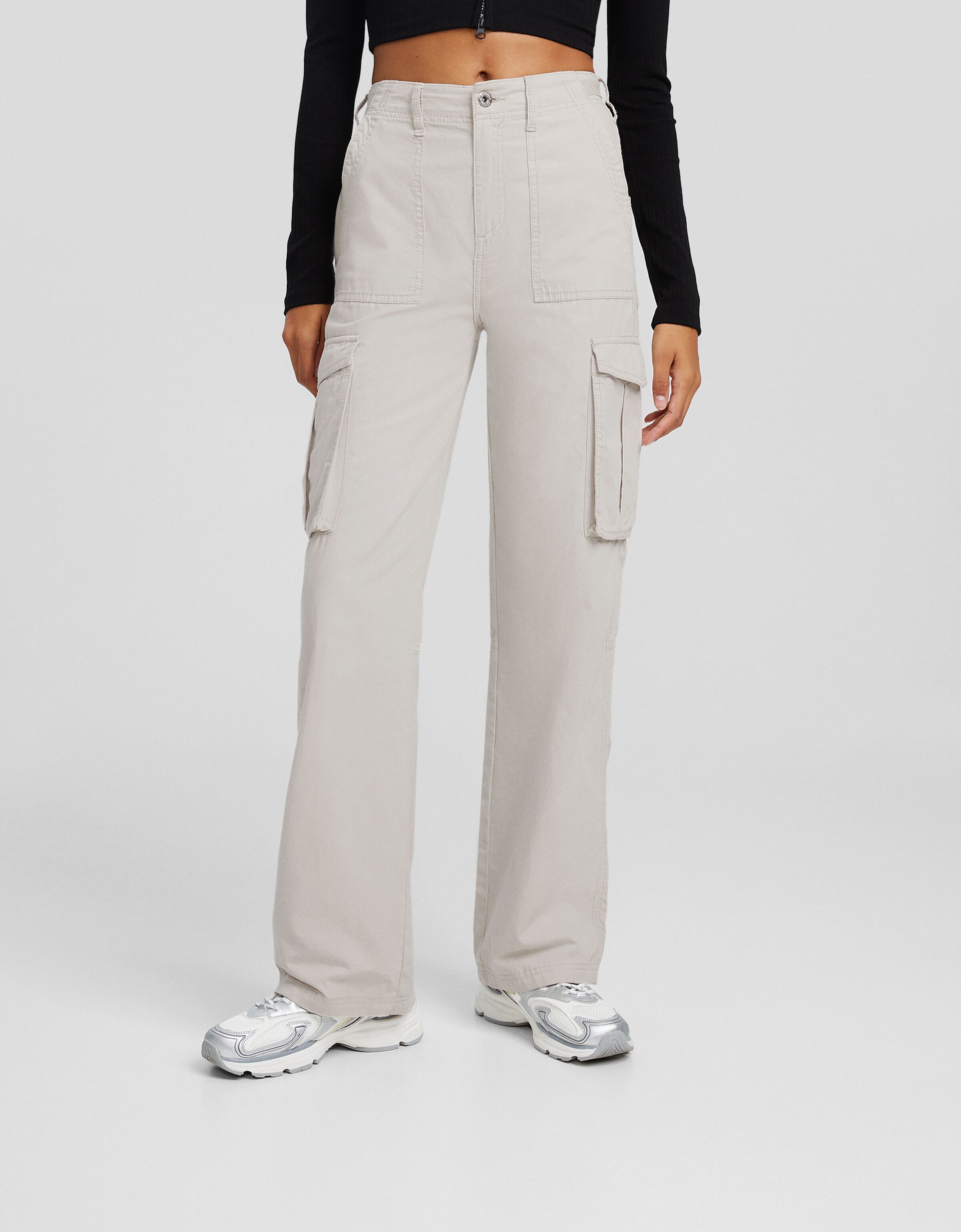 Pantalón straight cargo ajustable