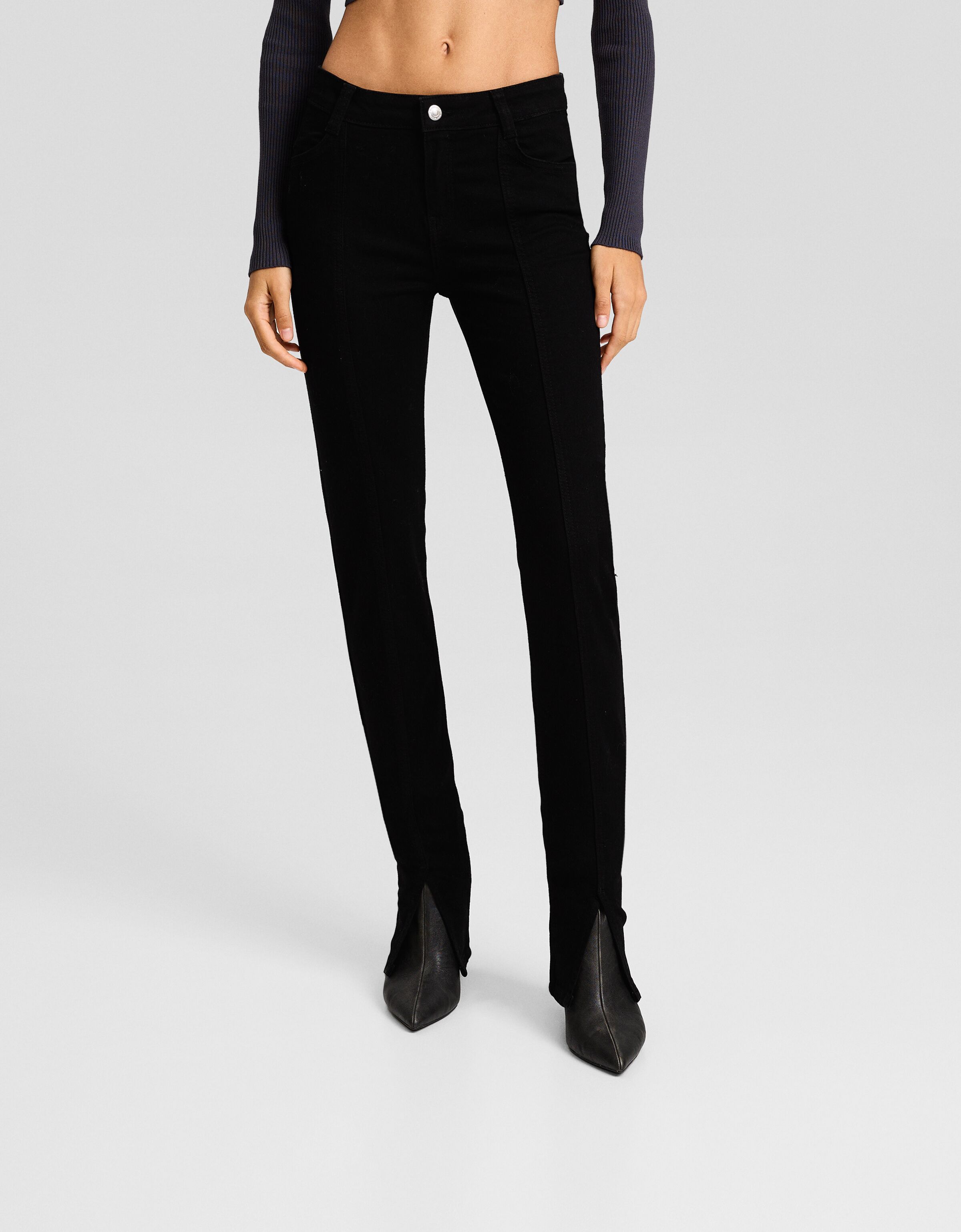 Jeans skinny low waist abertura frontal