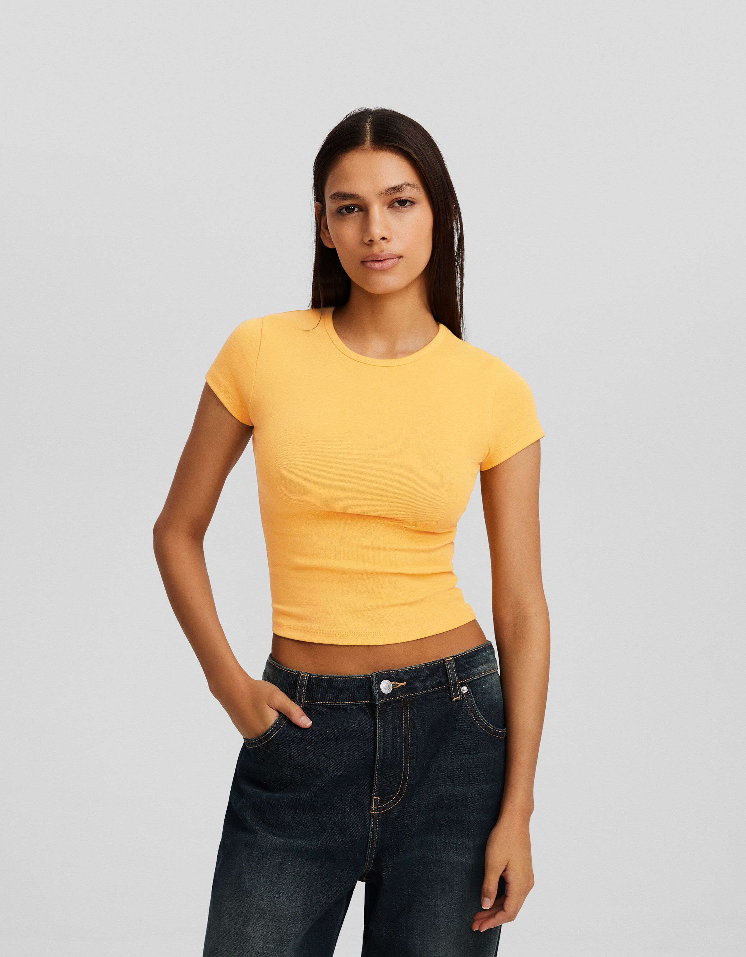 Camiseta manga corta cuello redondo