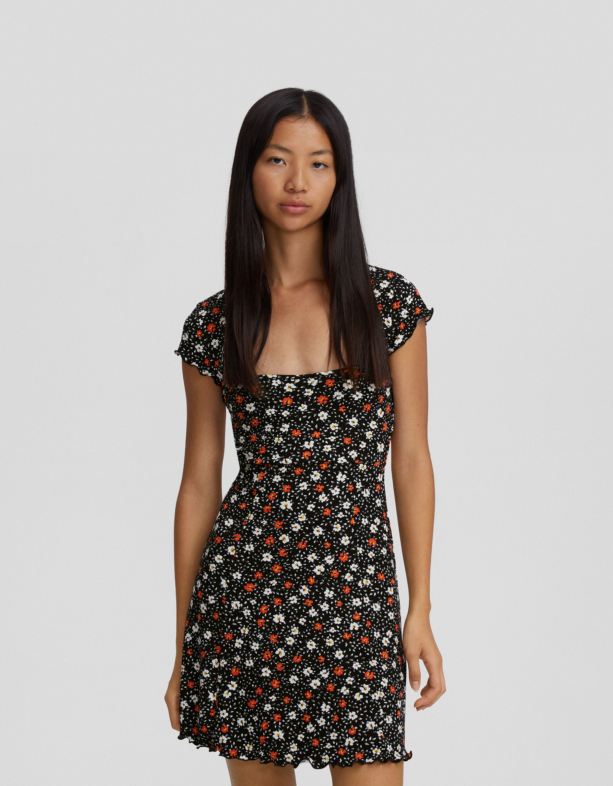 Vestido mini manga corta print floral