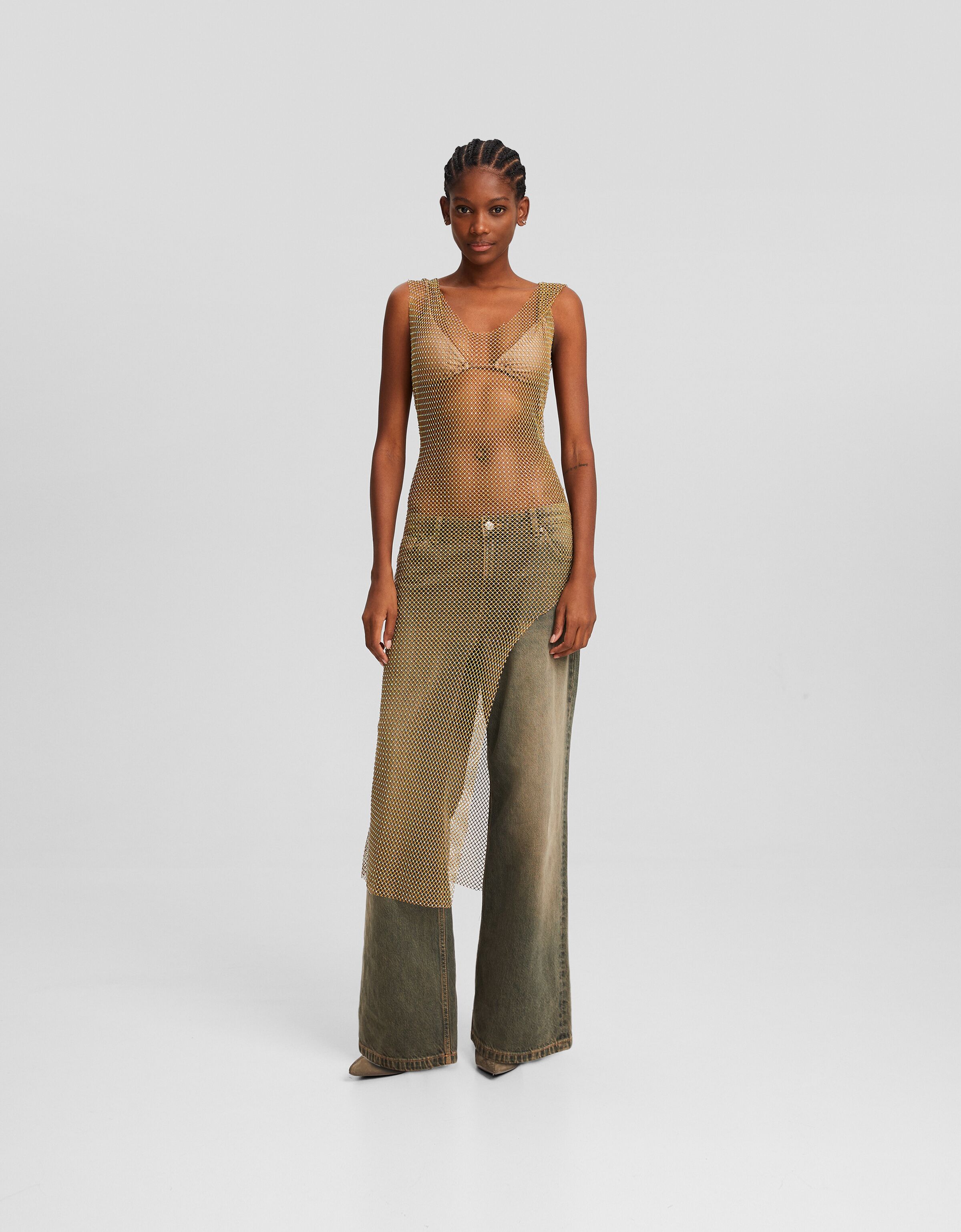 Vestido midi sin mangas capucha strass