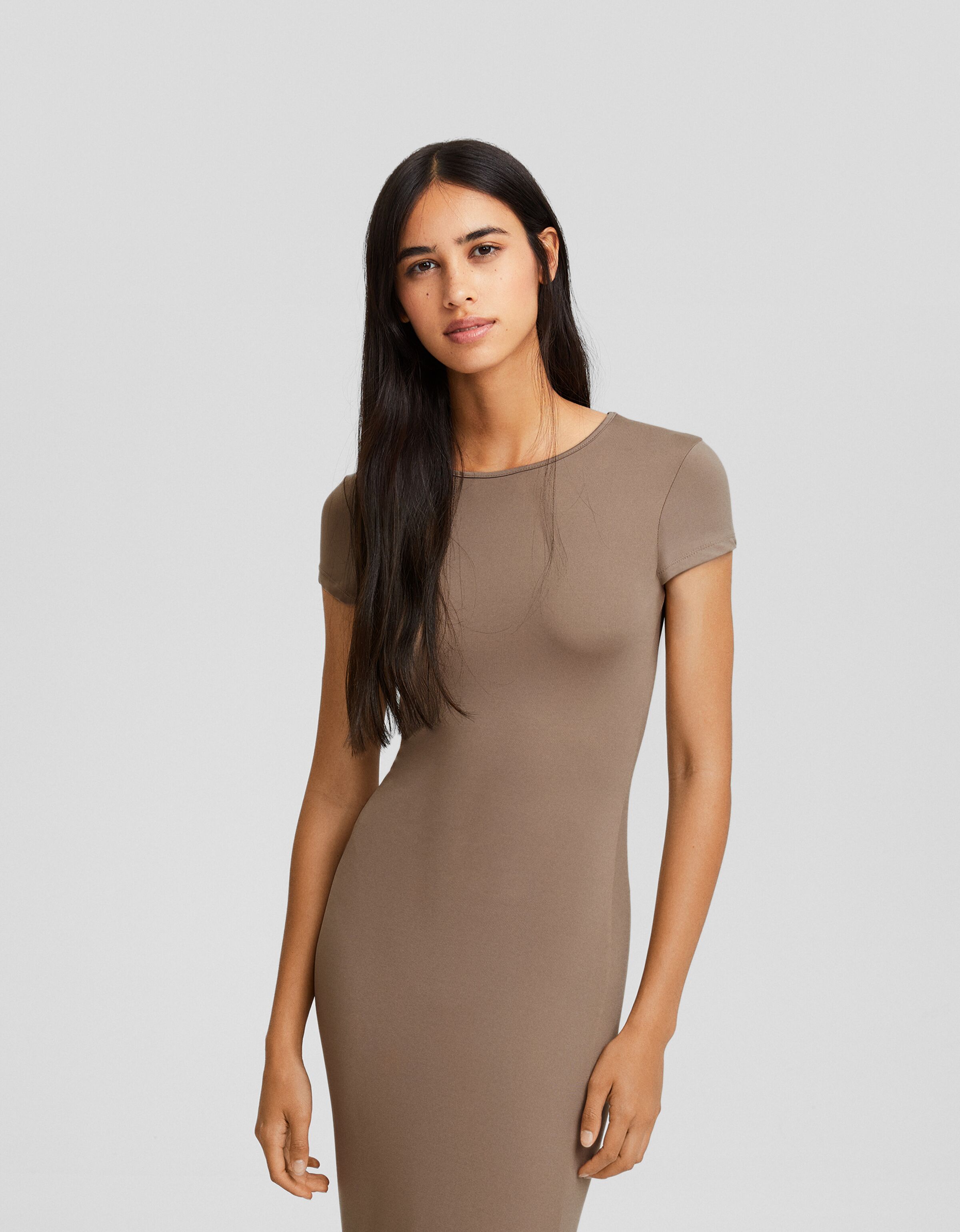 Vestido largo manga corta