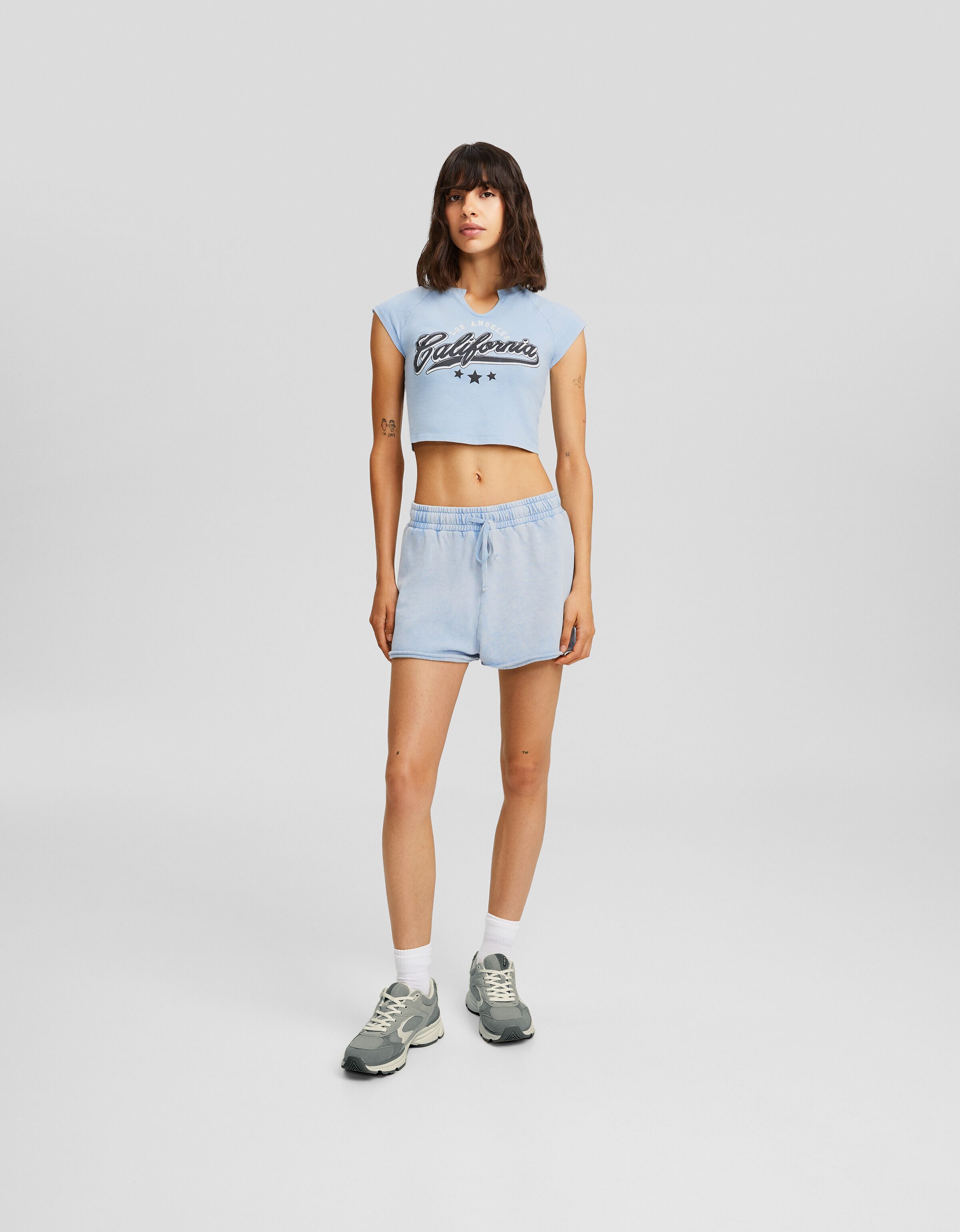 Short felpa efecto lavado