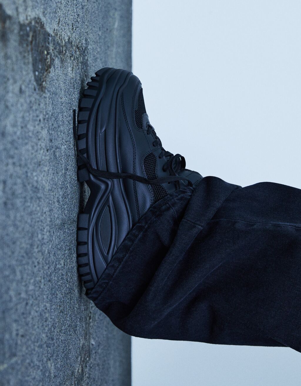 Zapatillas combinadas rejilla suela volumen