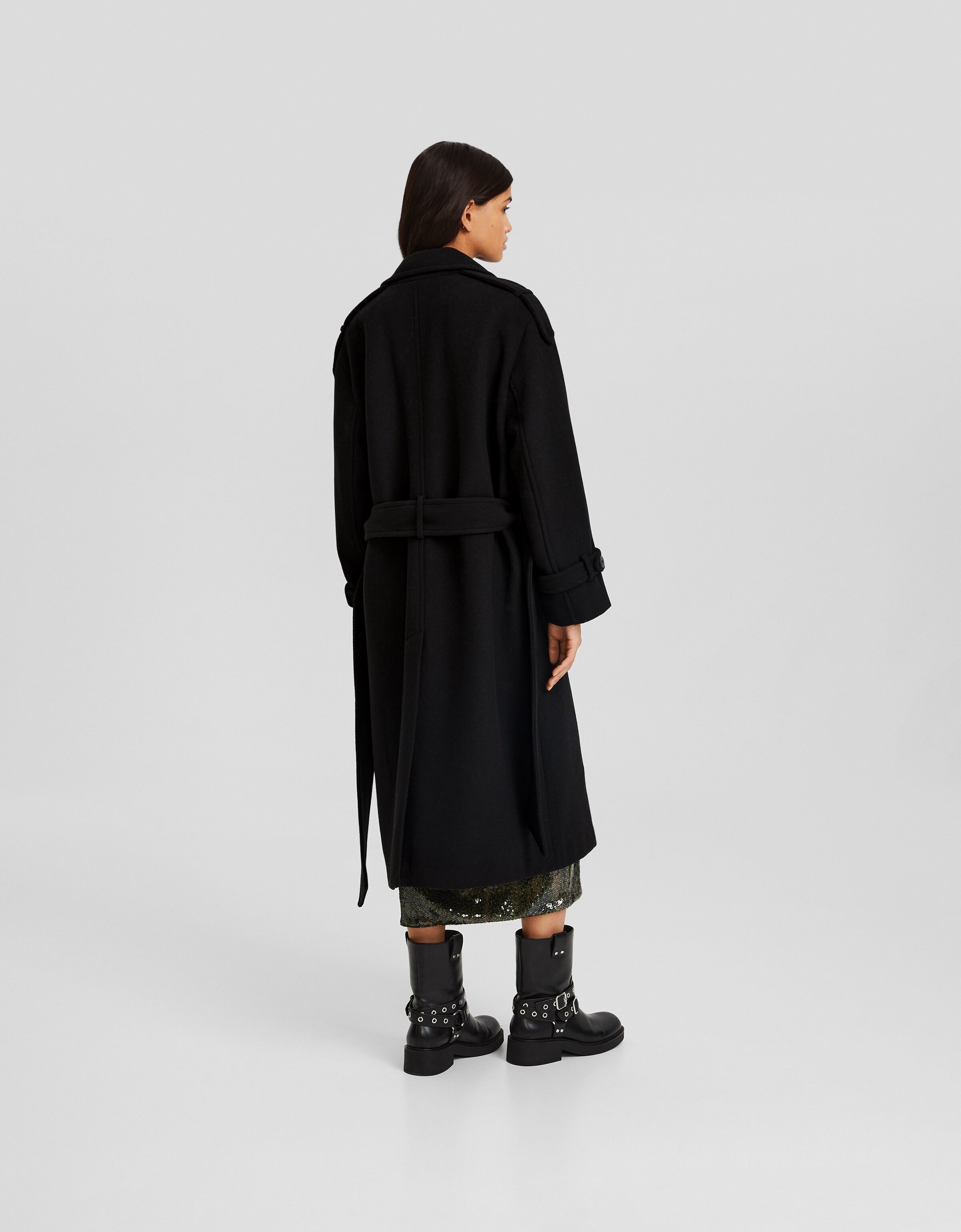 Abrigo trench con lana