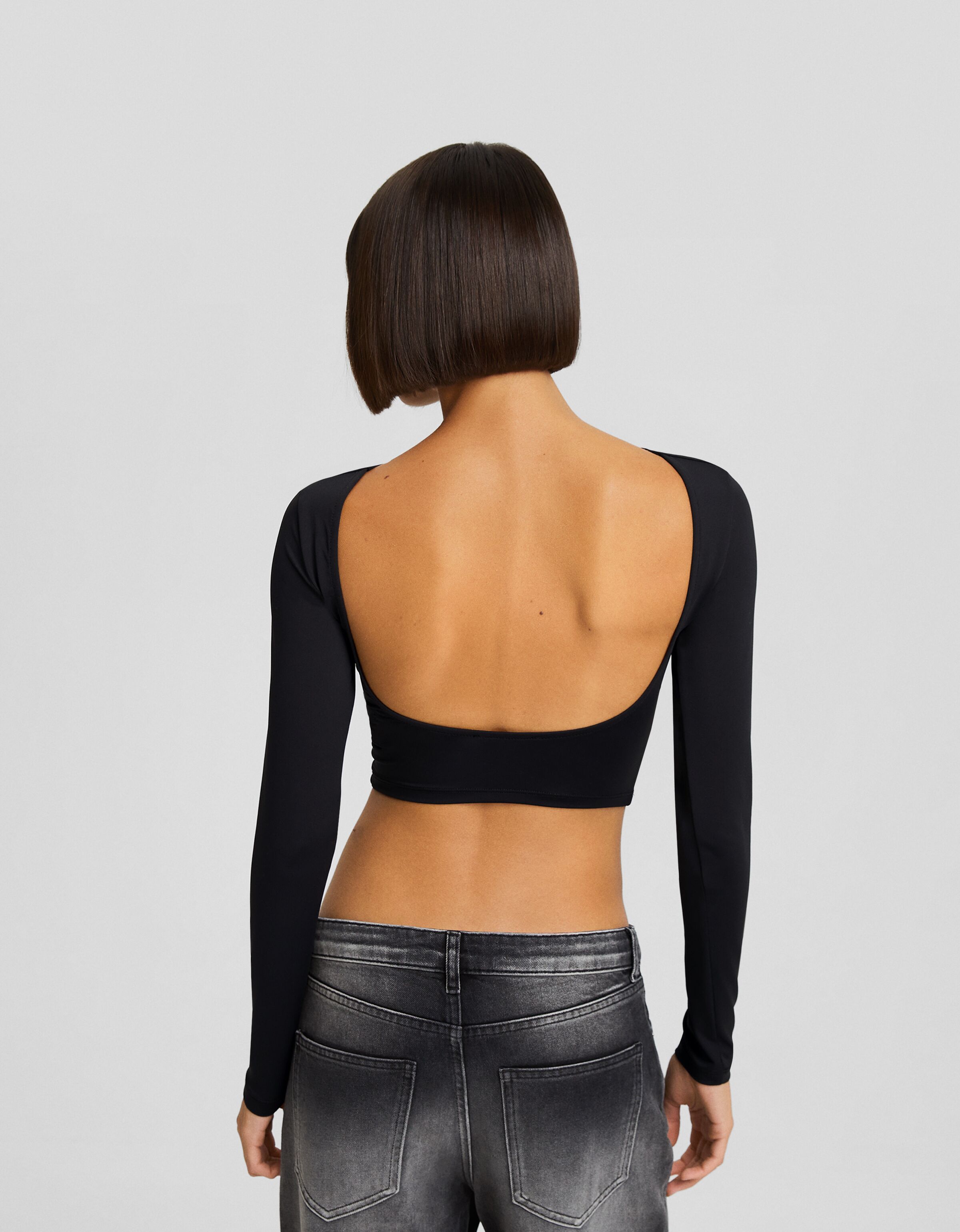 Camiseta manga larga espalda descubierta