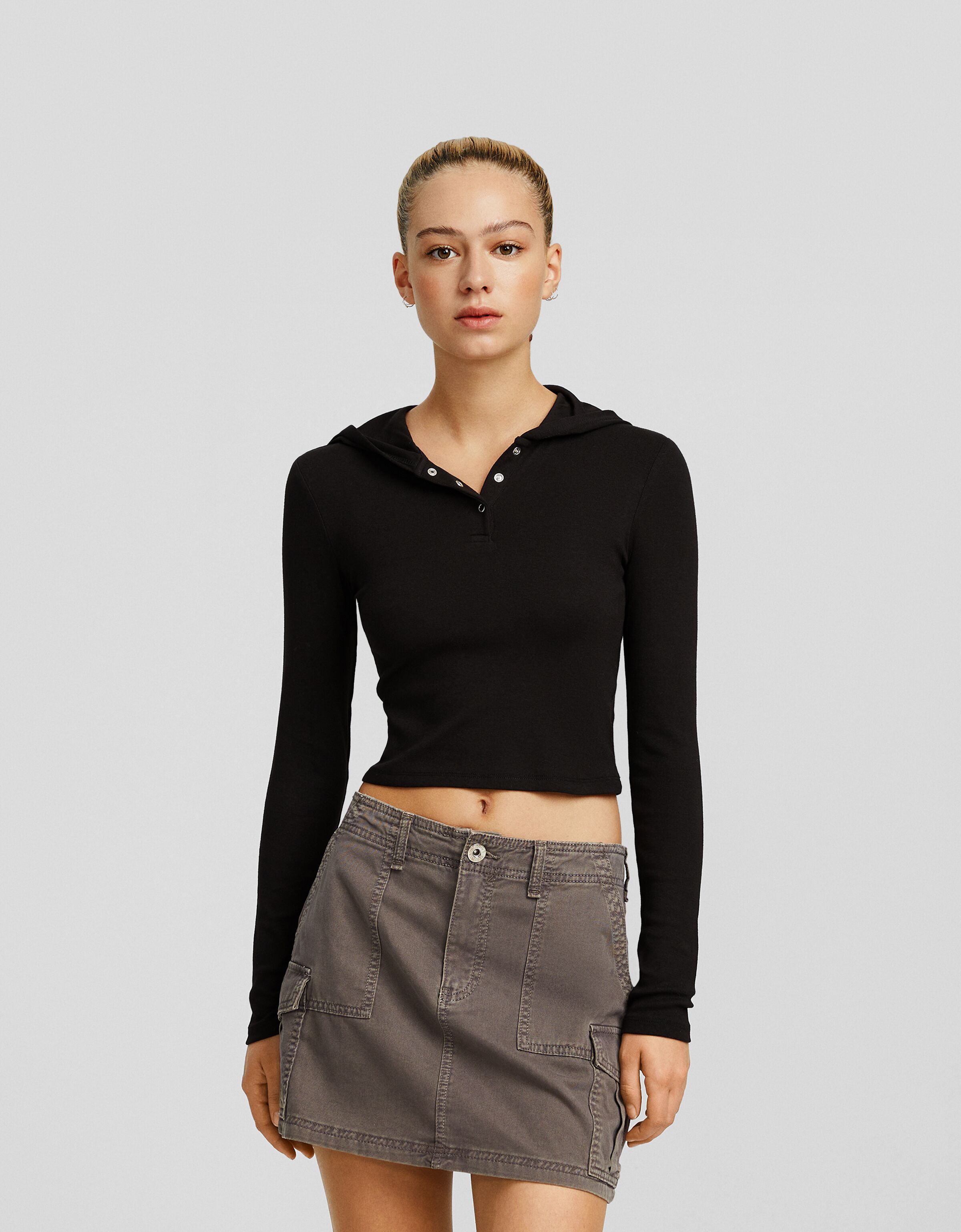 Camiseta manga larga capucha