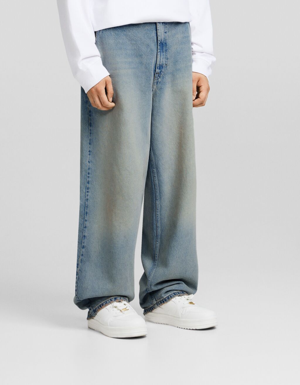 Jeans skater fit efecto lavado