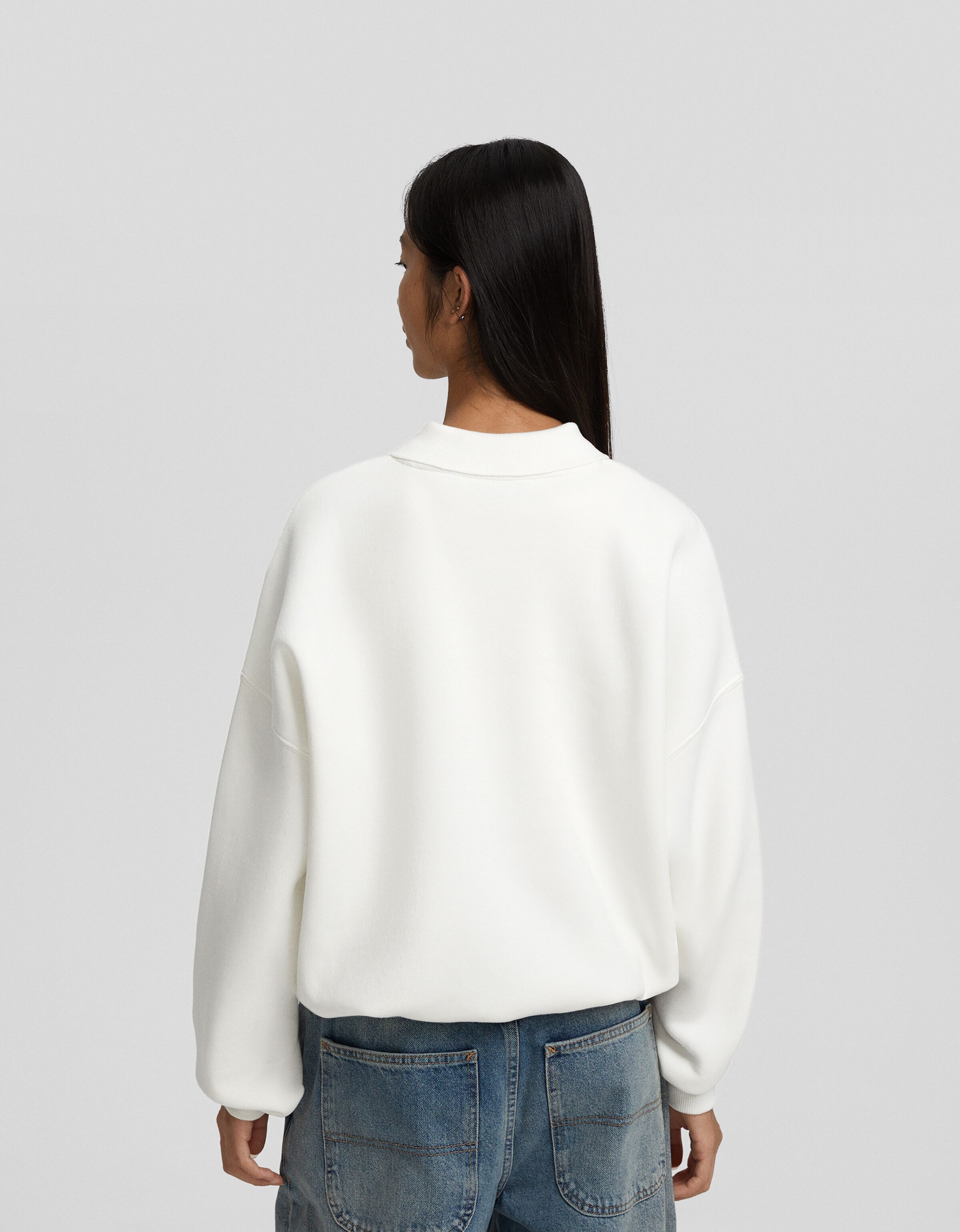 Sudadera cuello polo print