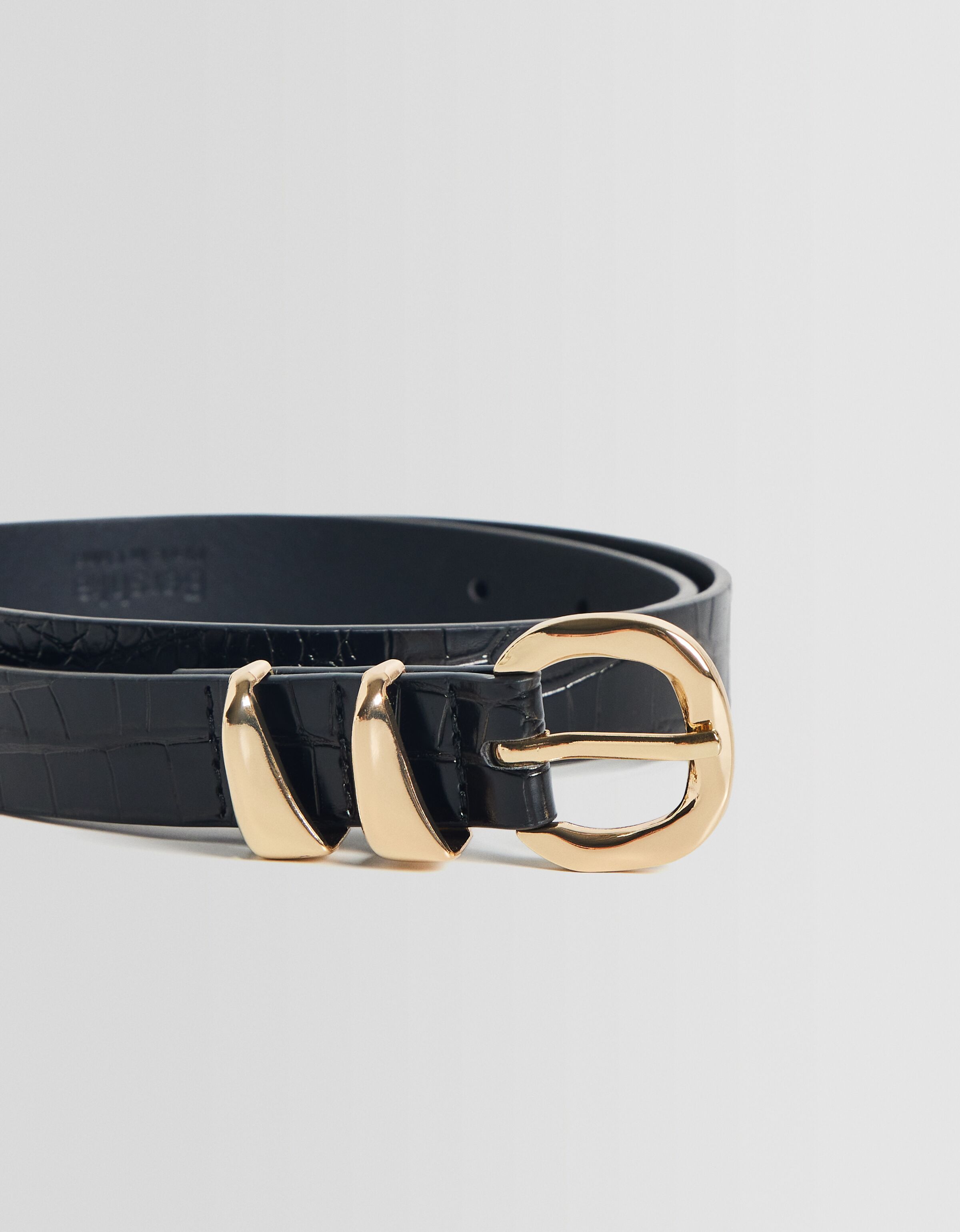 Cinturón grabado estampado animal