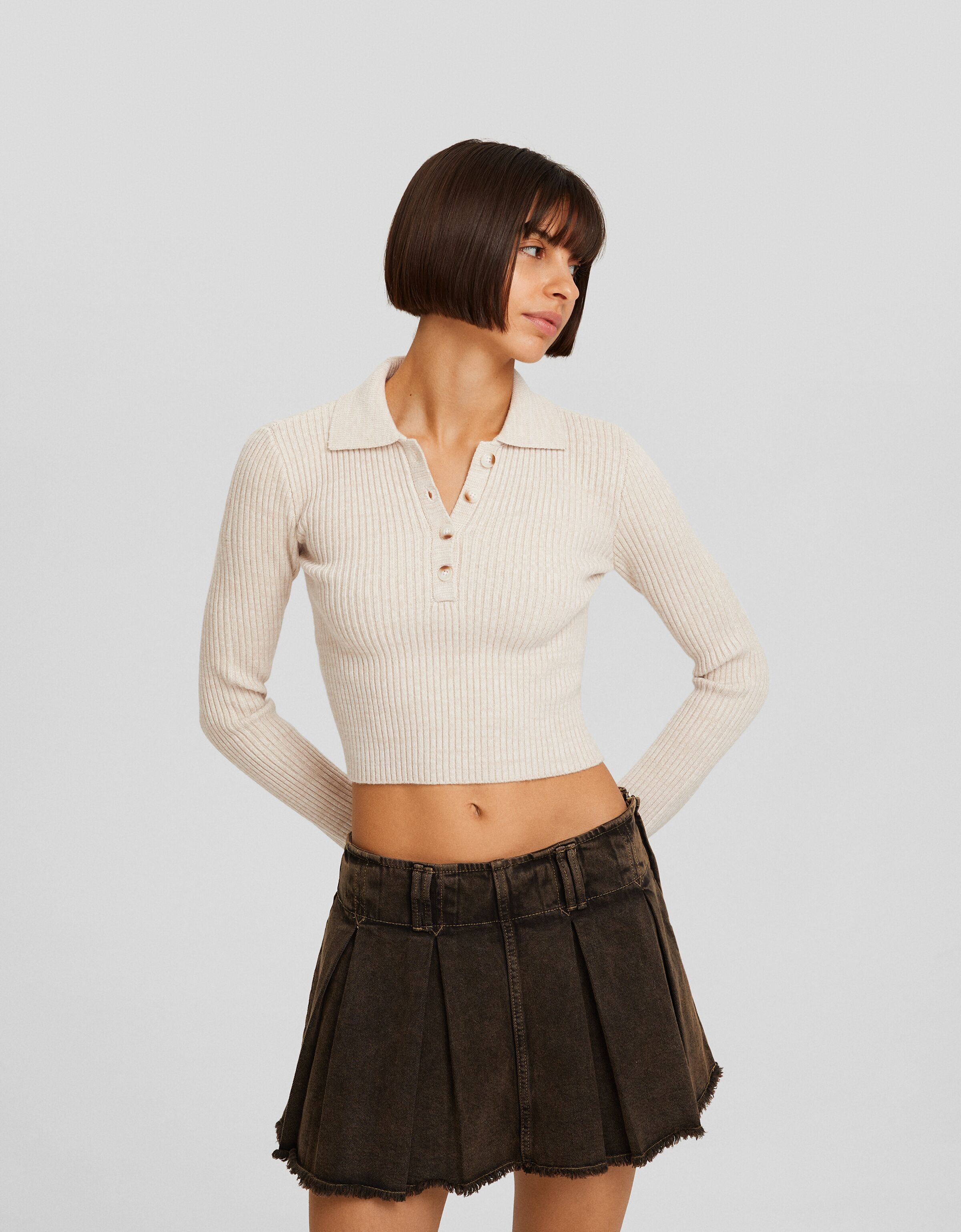 Jersey manga larga cuello polo cropped botones
