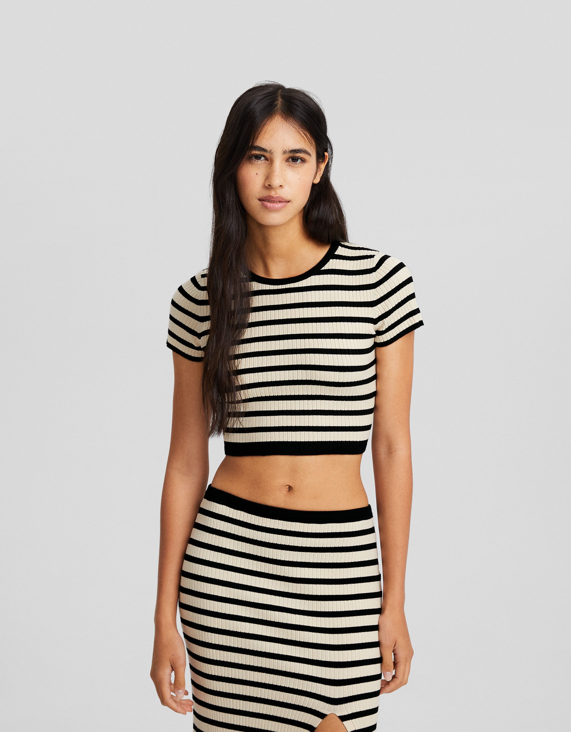 Jersey manga corta rib espalda descubierta