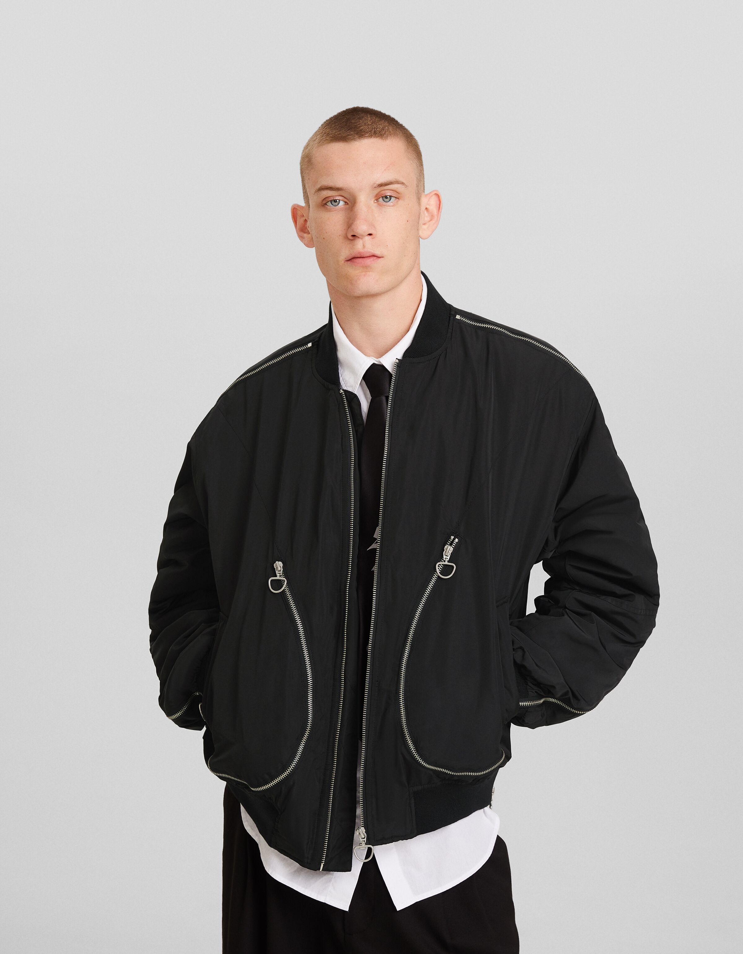 Cazadora bomber cremalleras