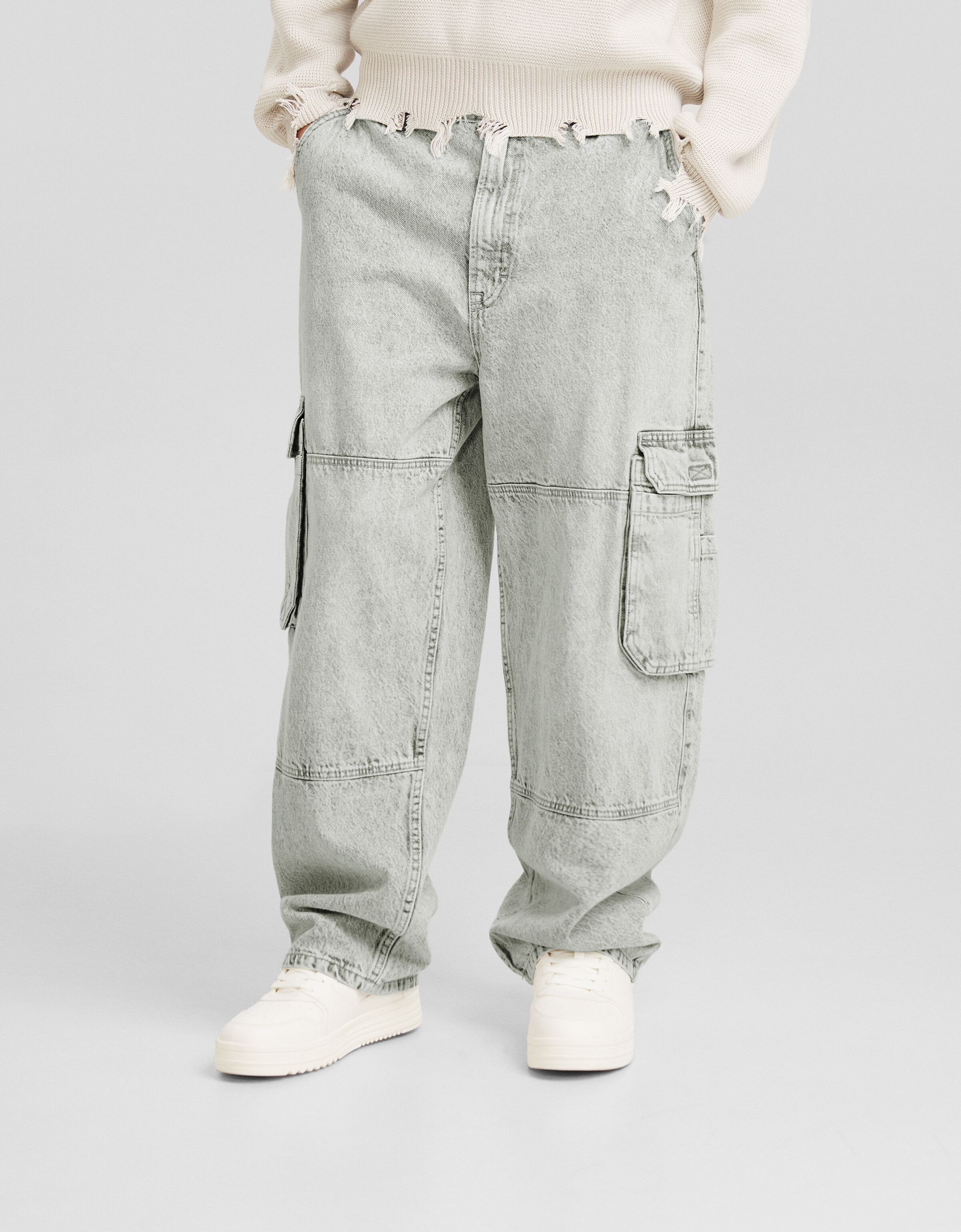 Jeans skater fit cargo efecto lavado