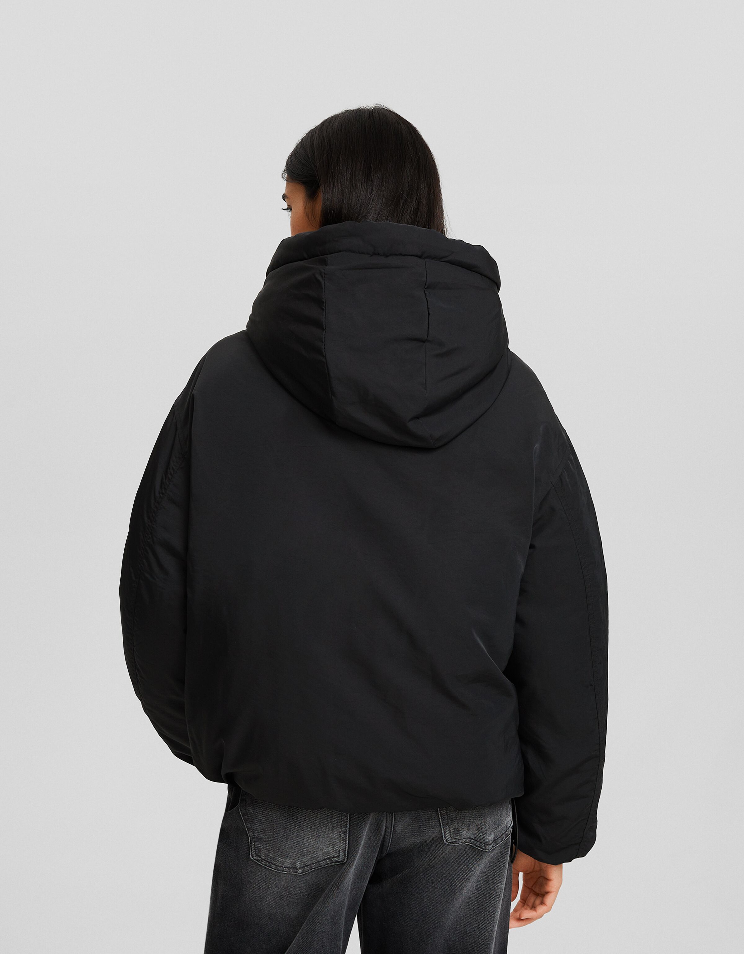 Cazadora acolchada capucha