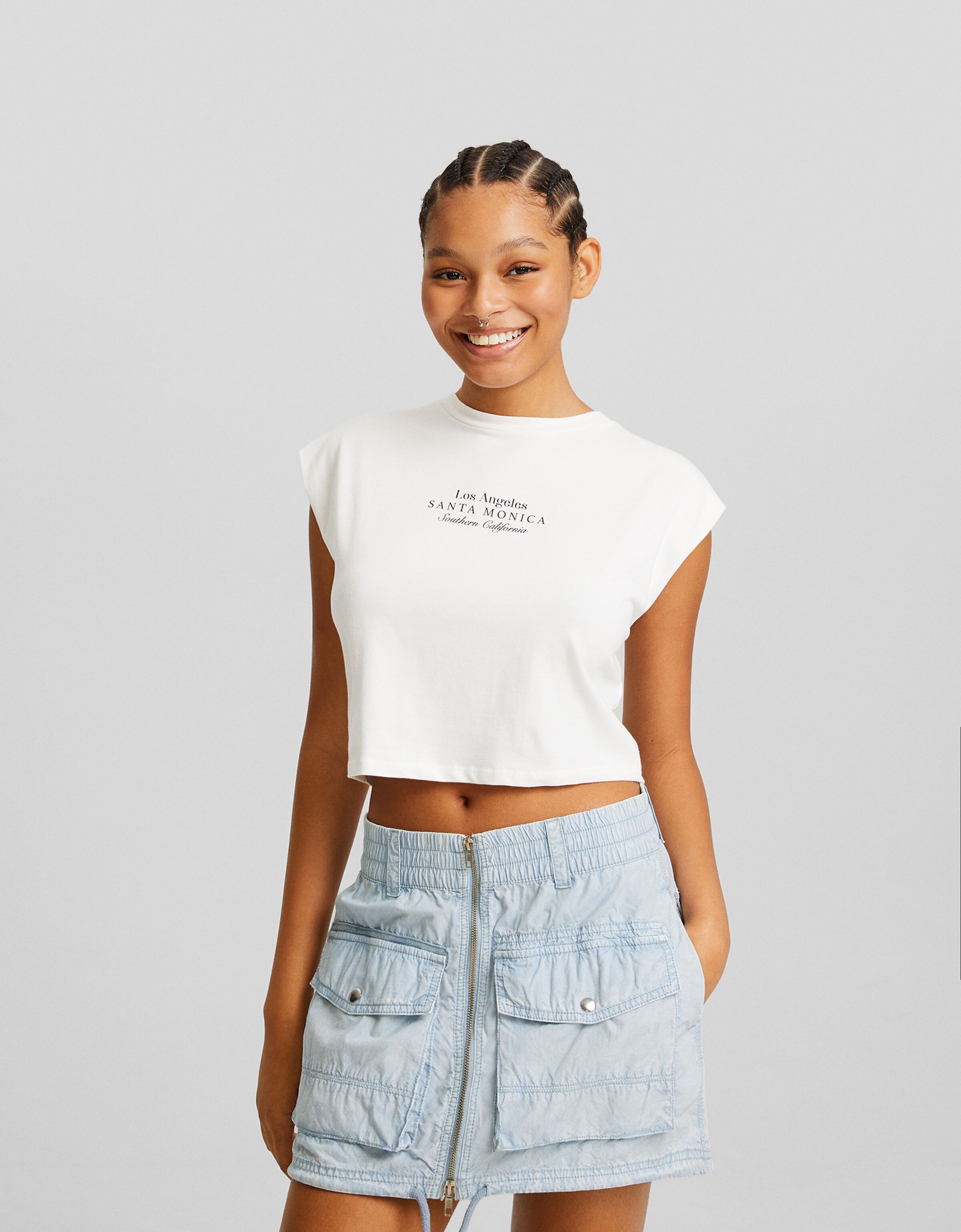 Falda denim mini cargo efecto lavado