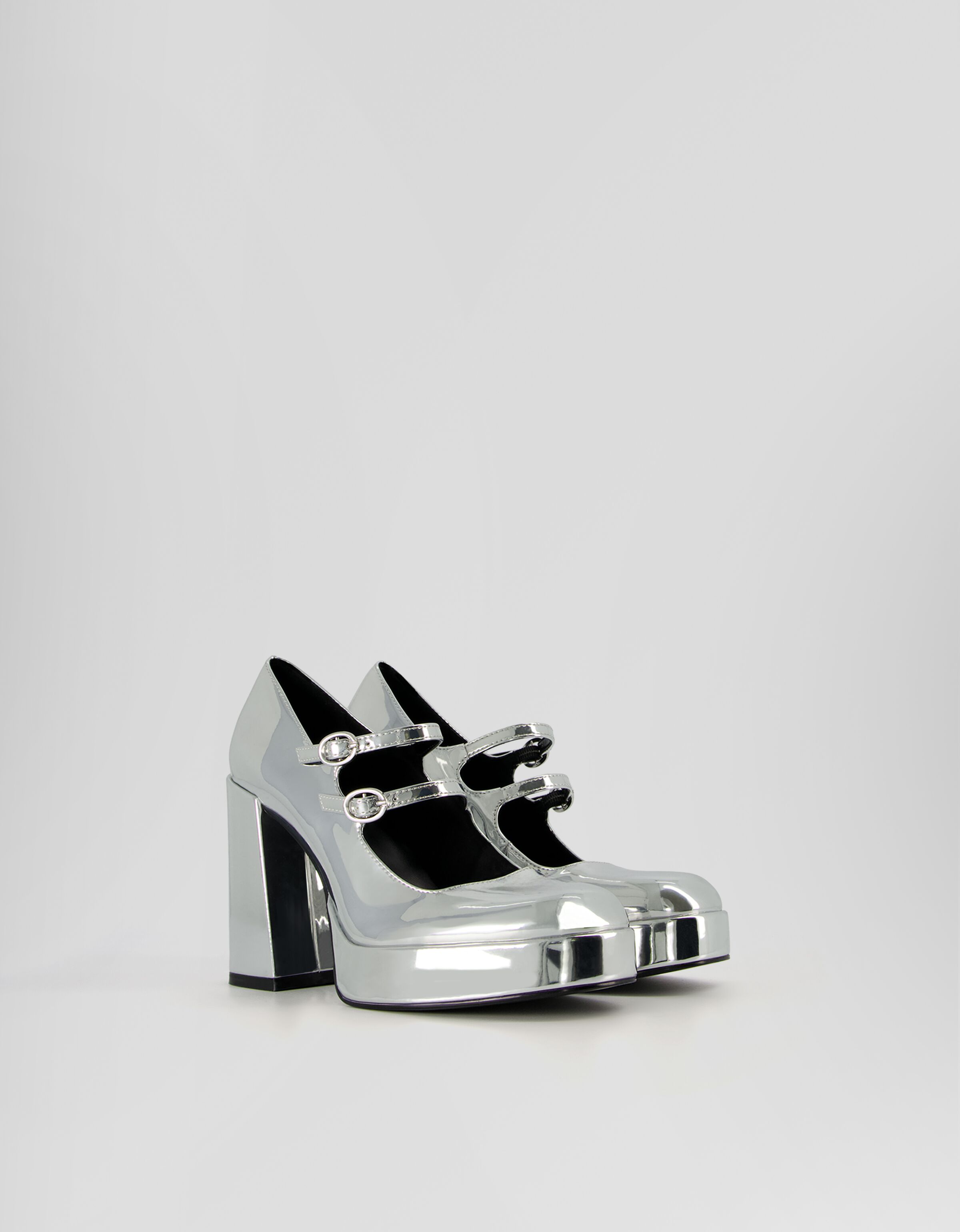 Zapato tacón plataforma pulsera metalizado