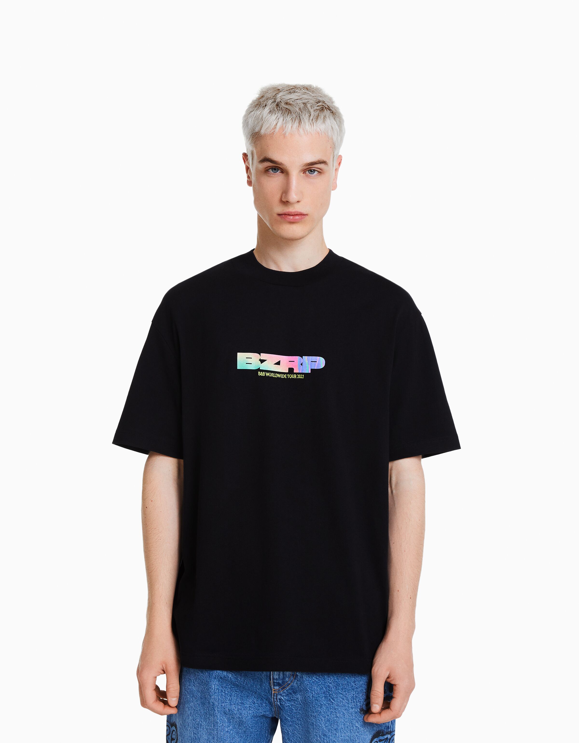 Camiseta BERSHKA ft. BIZARRAP boxy fit print