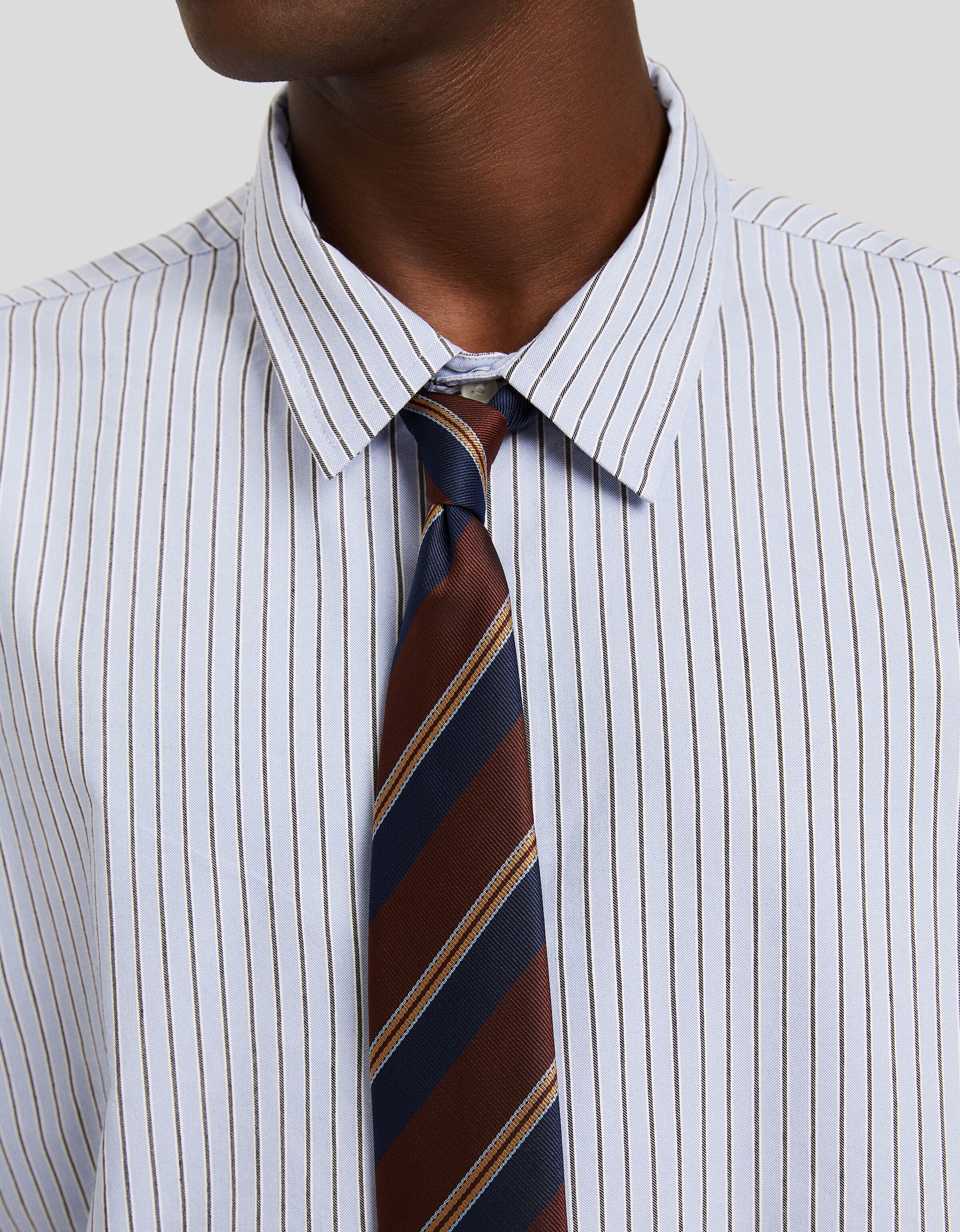 Corbata rayas