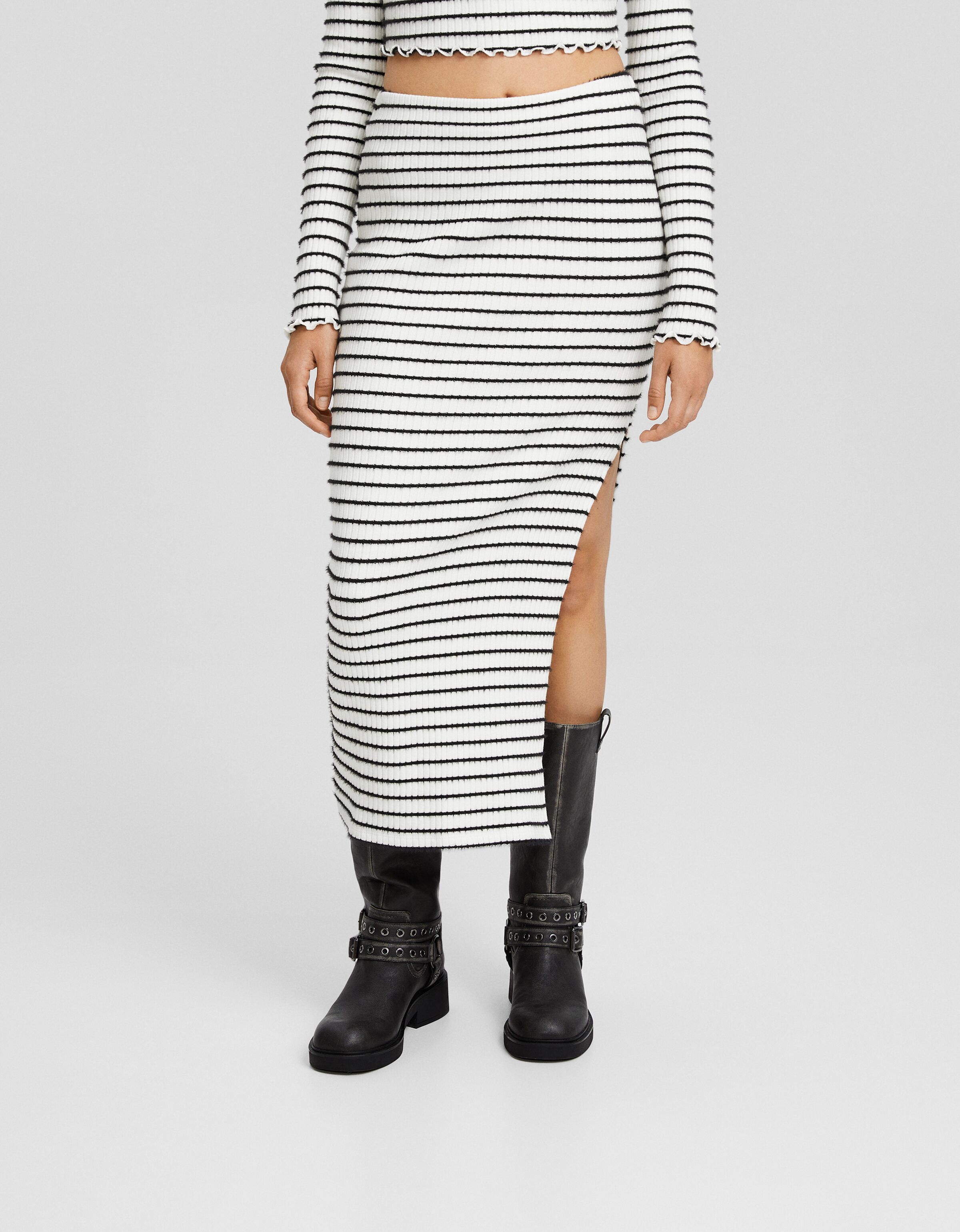 Falda midi punto rib rayas
