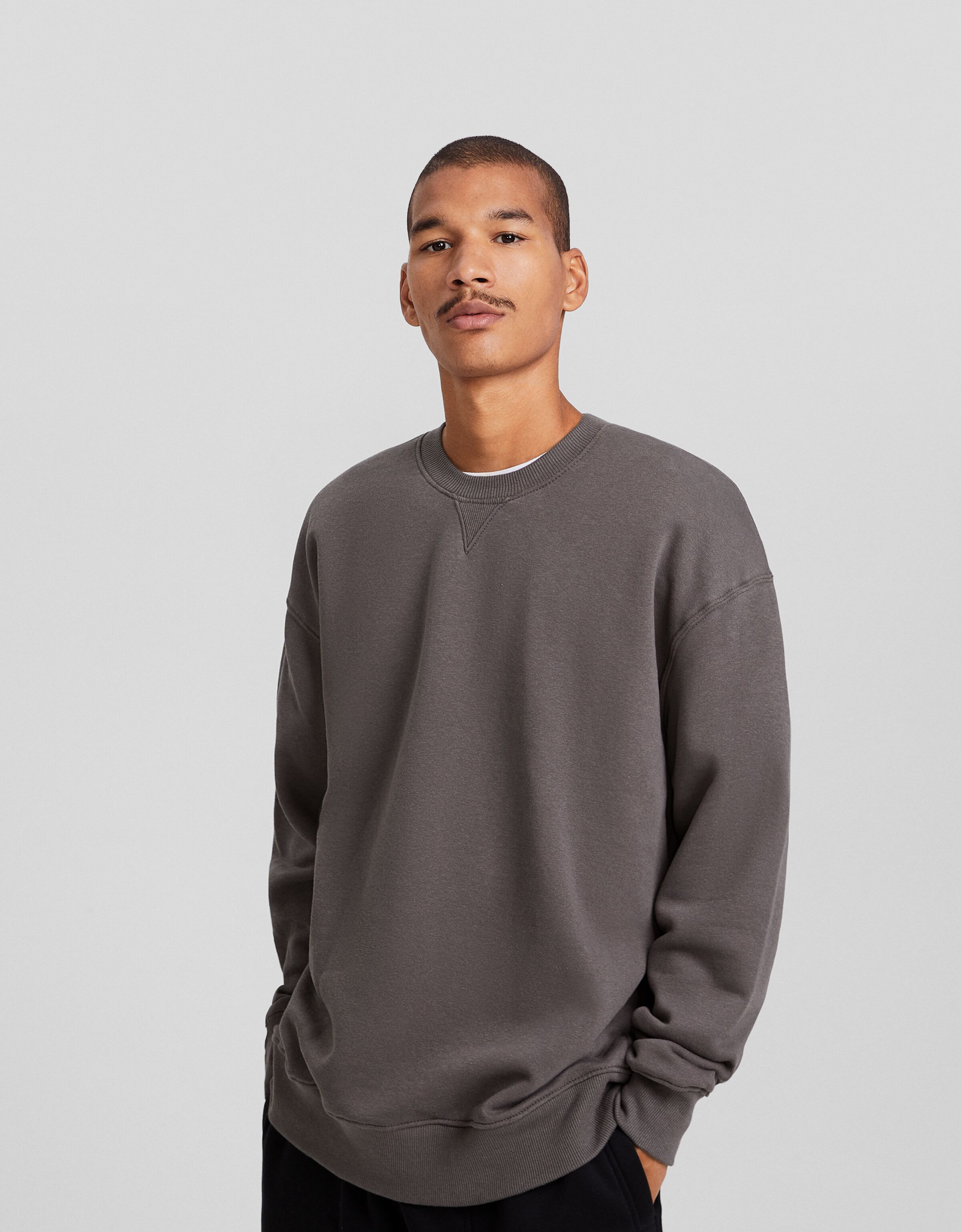 Sudadera cuello redondo