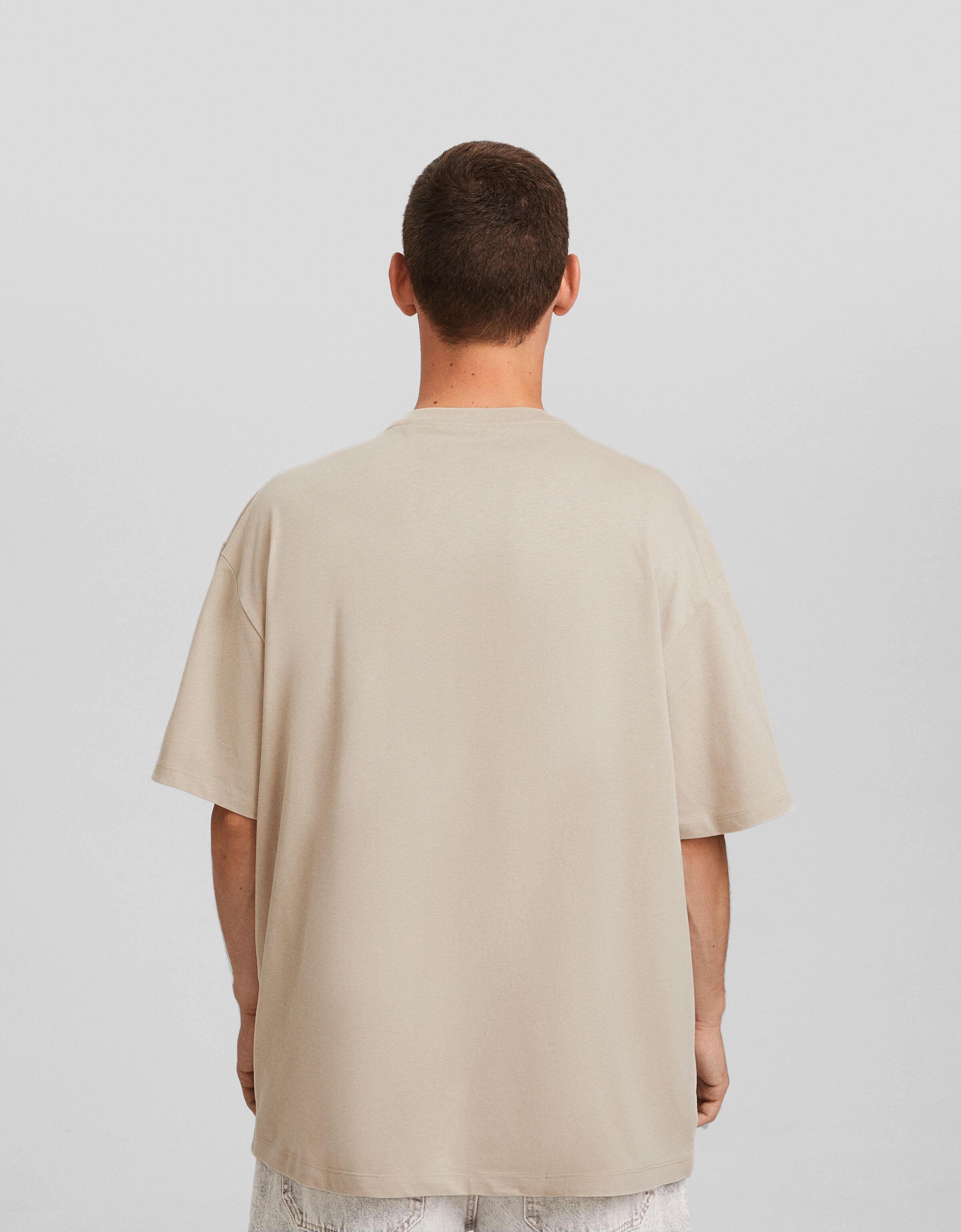 Camiseta Trending Now manga corta boxy fit print