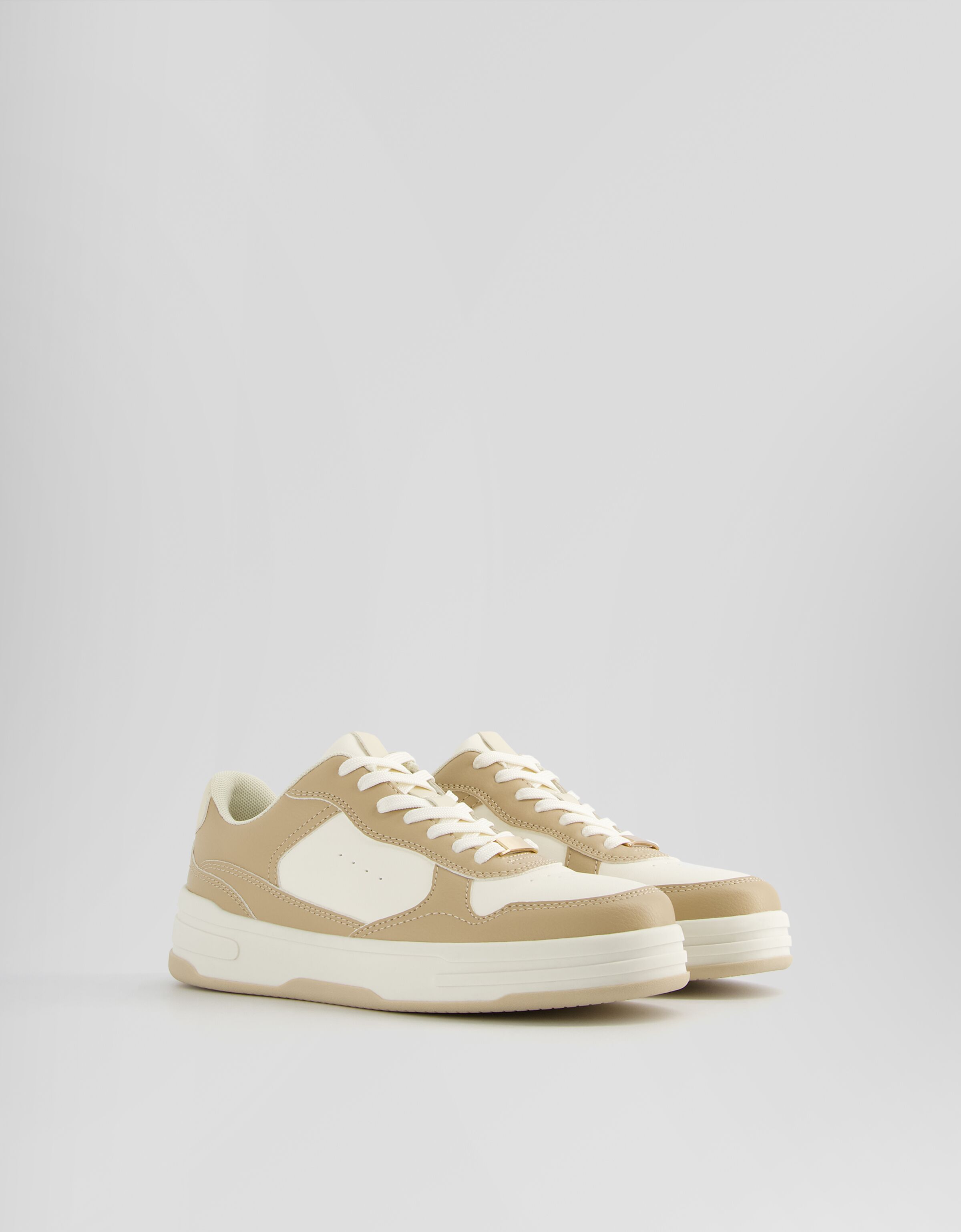 Zapatillas combinadas