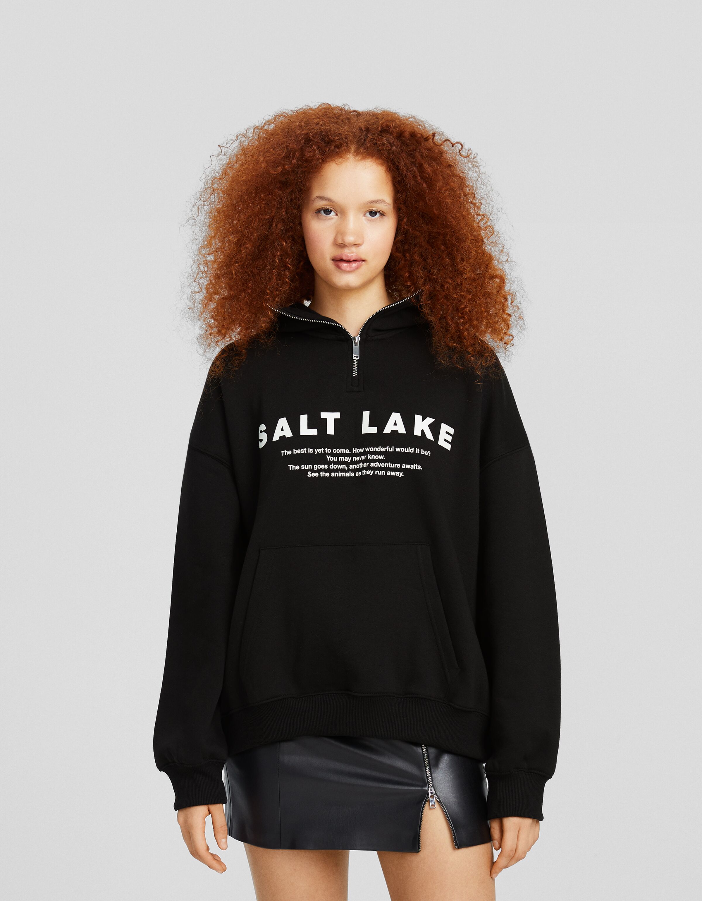 Sudadera capucha cremallera print