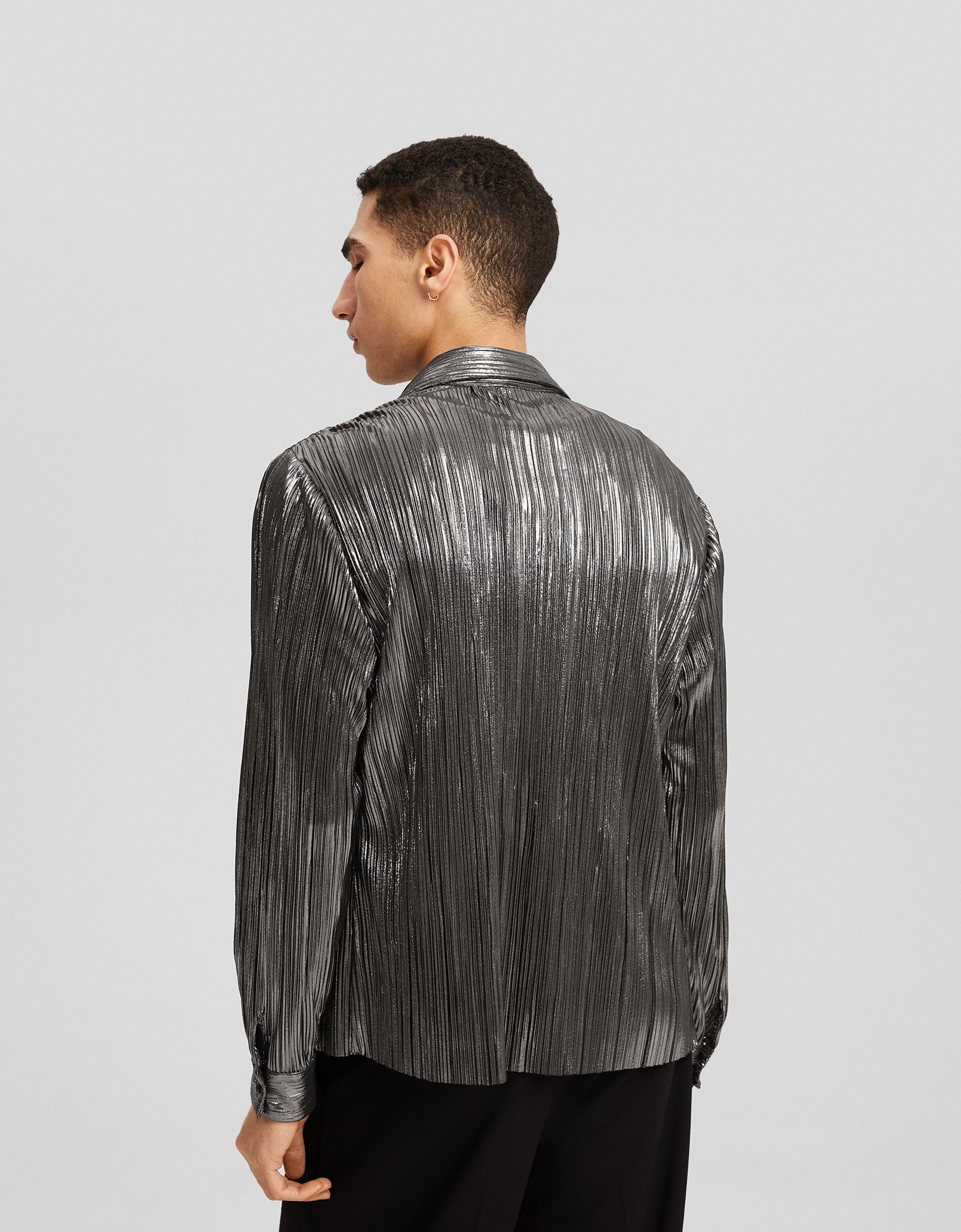 Camisa manga larga plisada metalizada