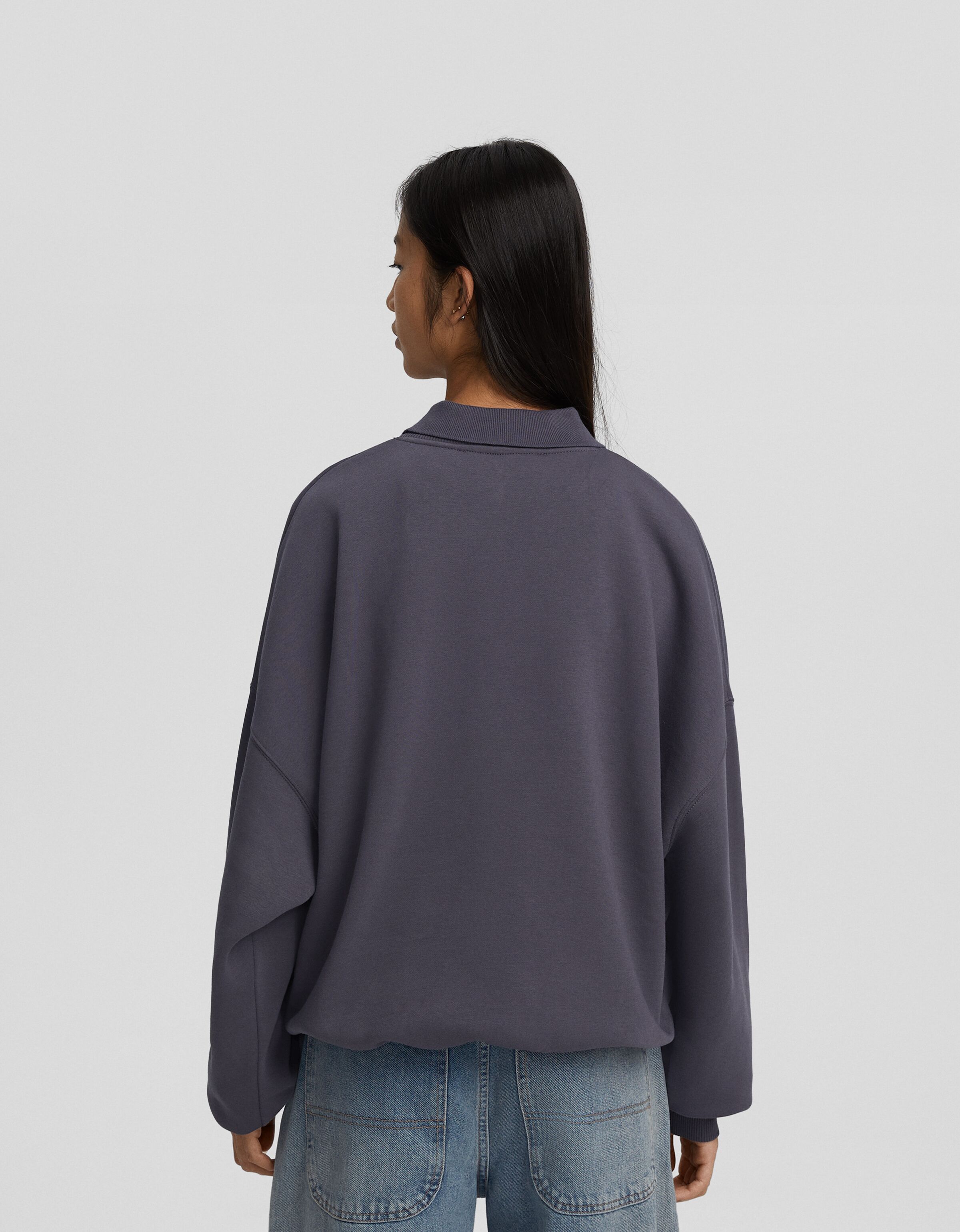 Sudadera cuello polo print