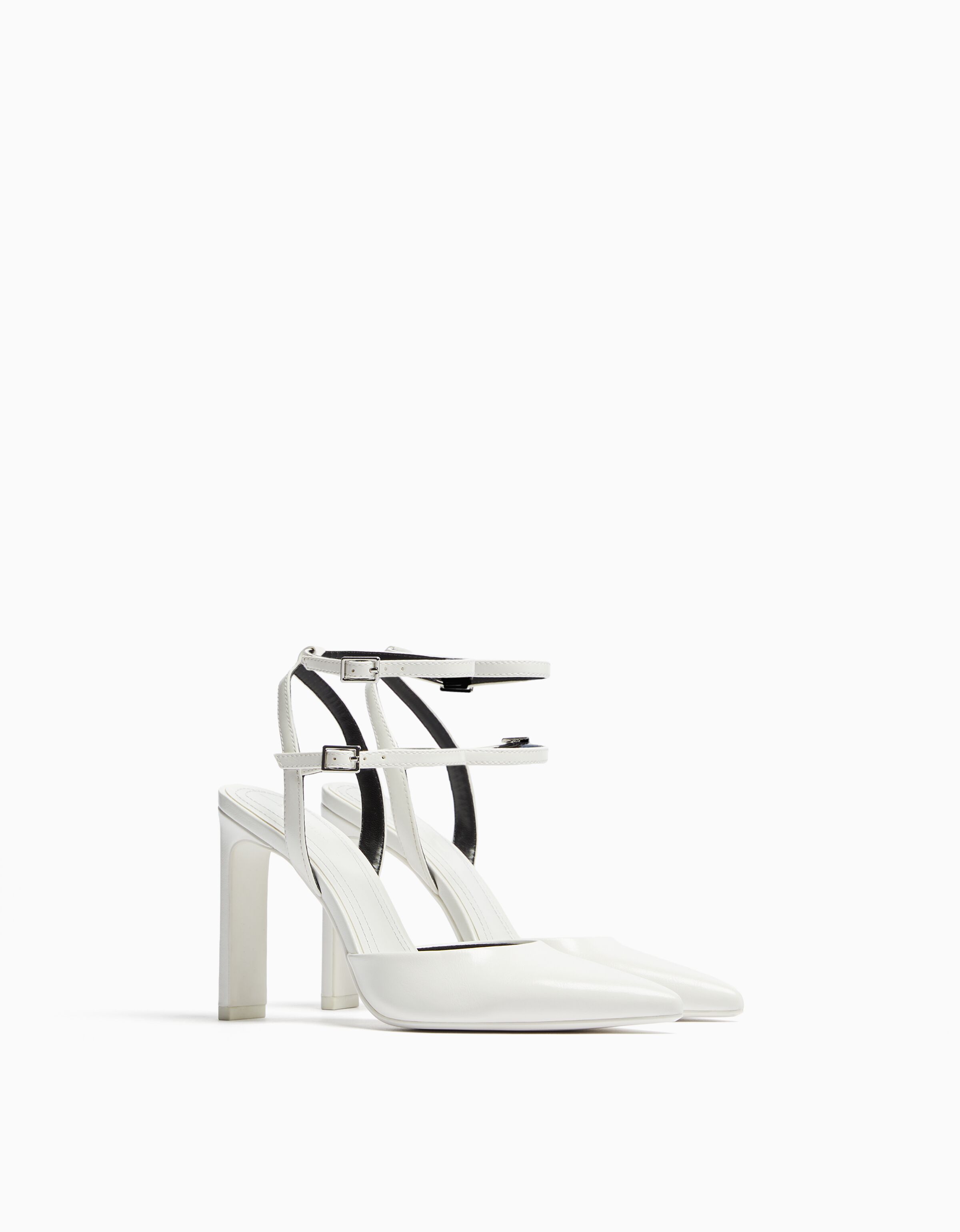 Zapato tacón destalonado pulsera