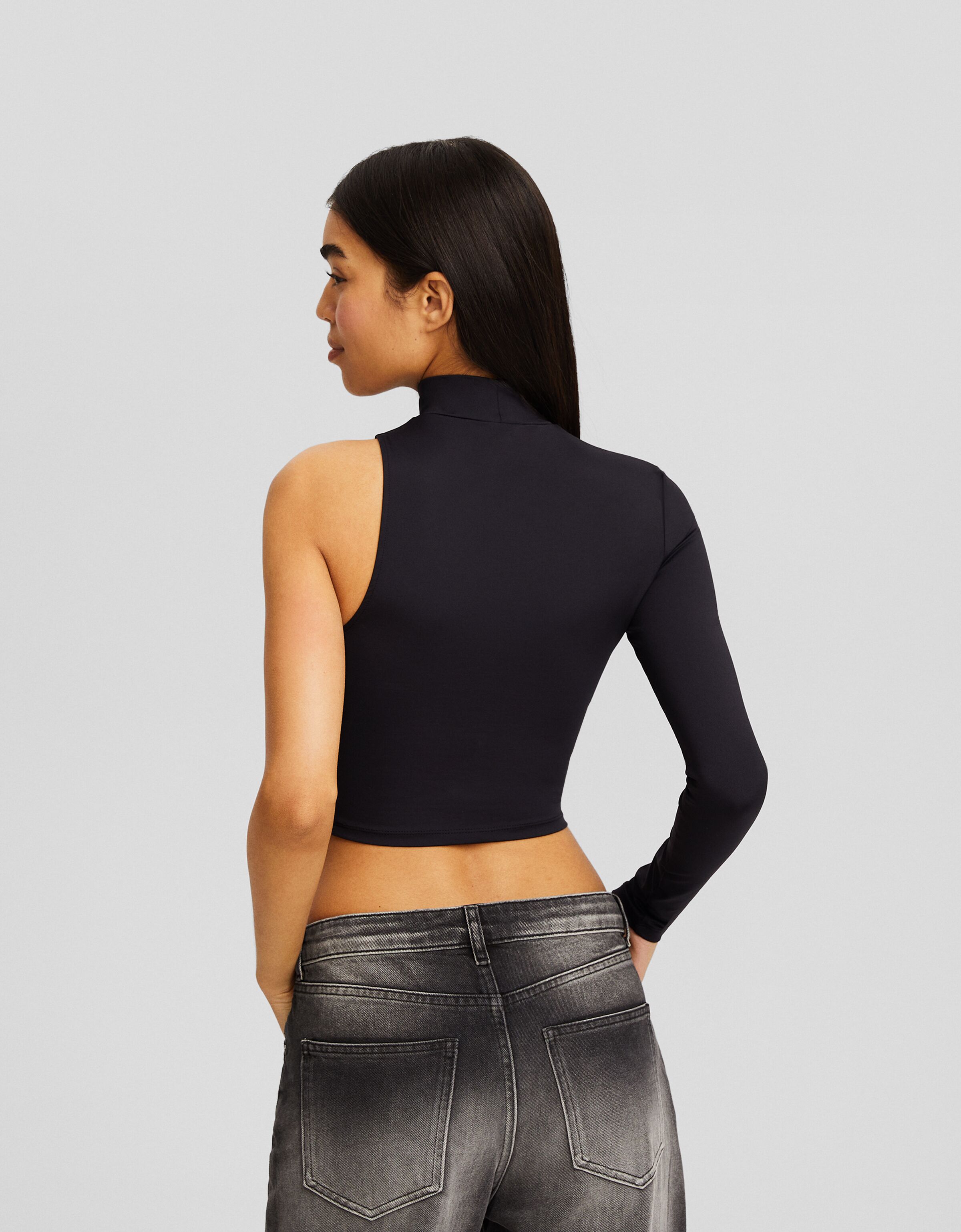 Camiseta manga larga asimétrica frunces