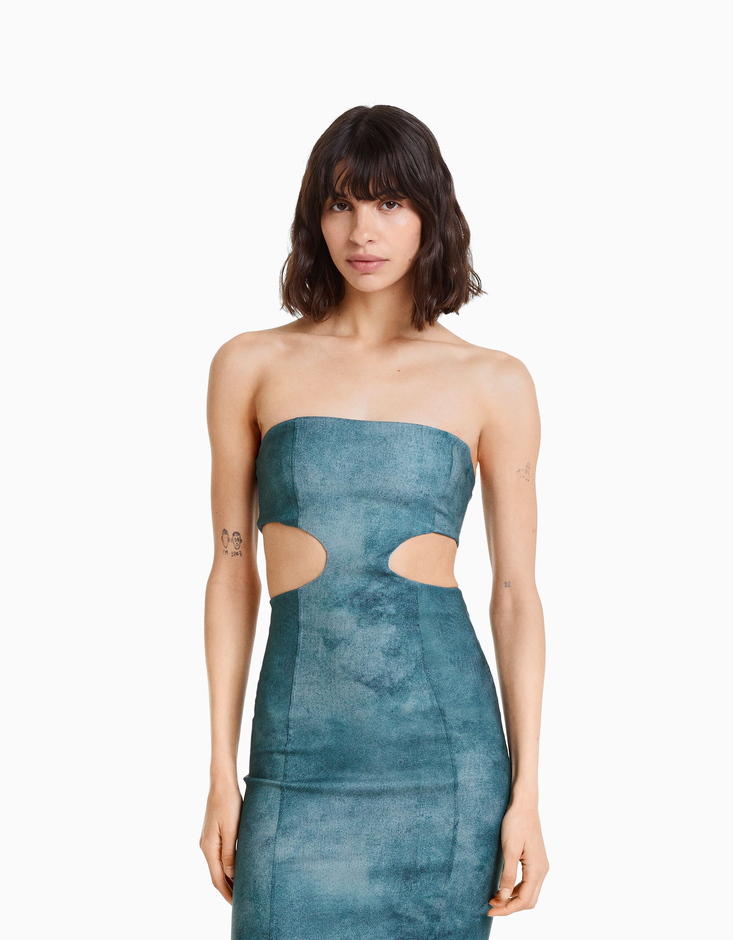 Vestido midi bandeau cut out