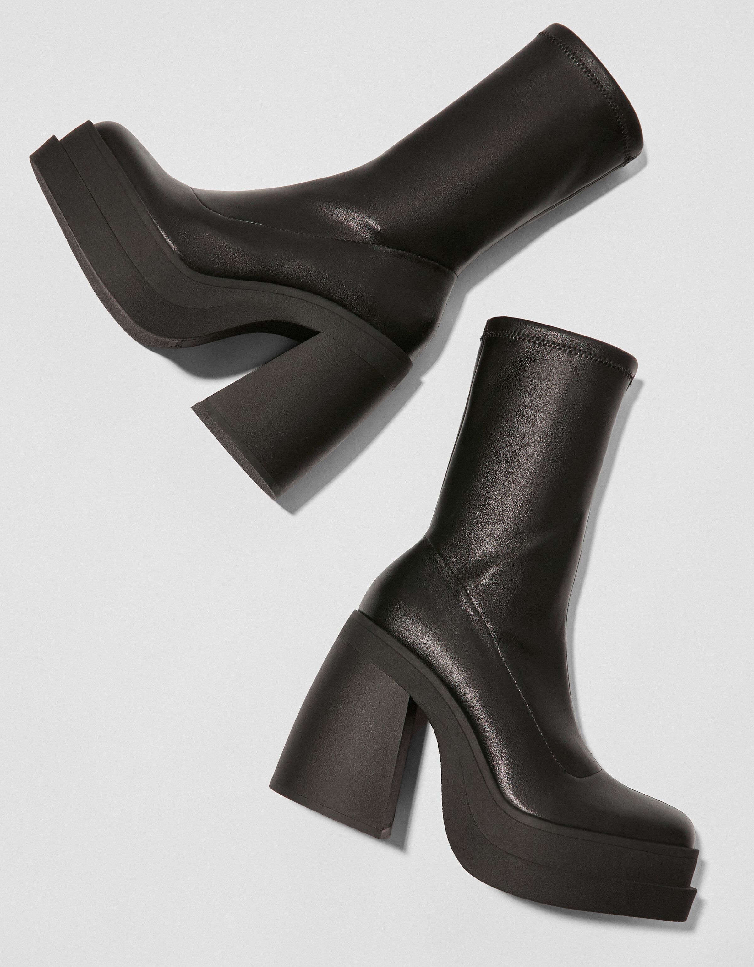 Botines tacón plataforma ajustados