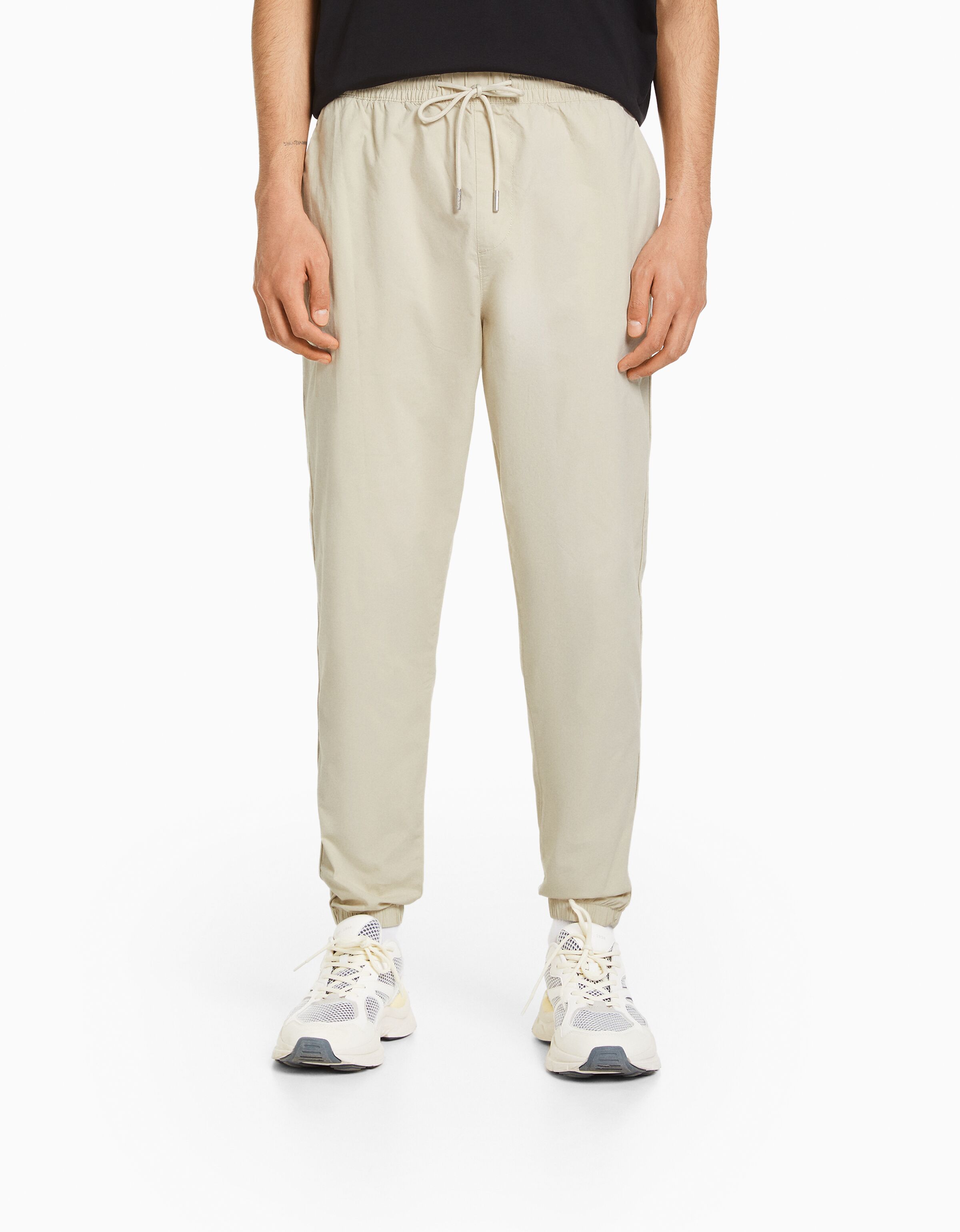 Pantalón jogger con algodón
