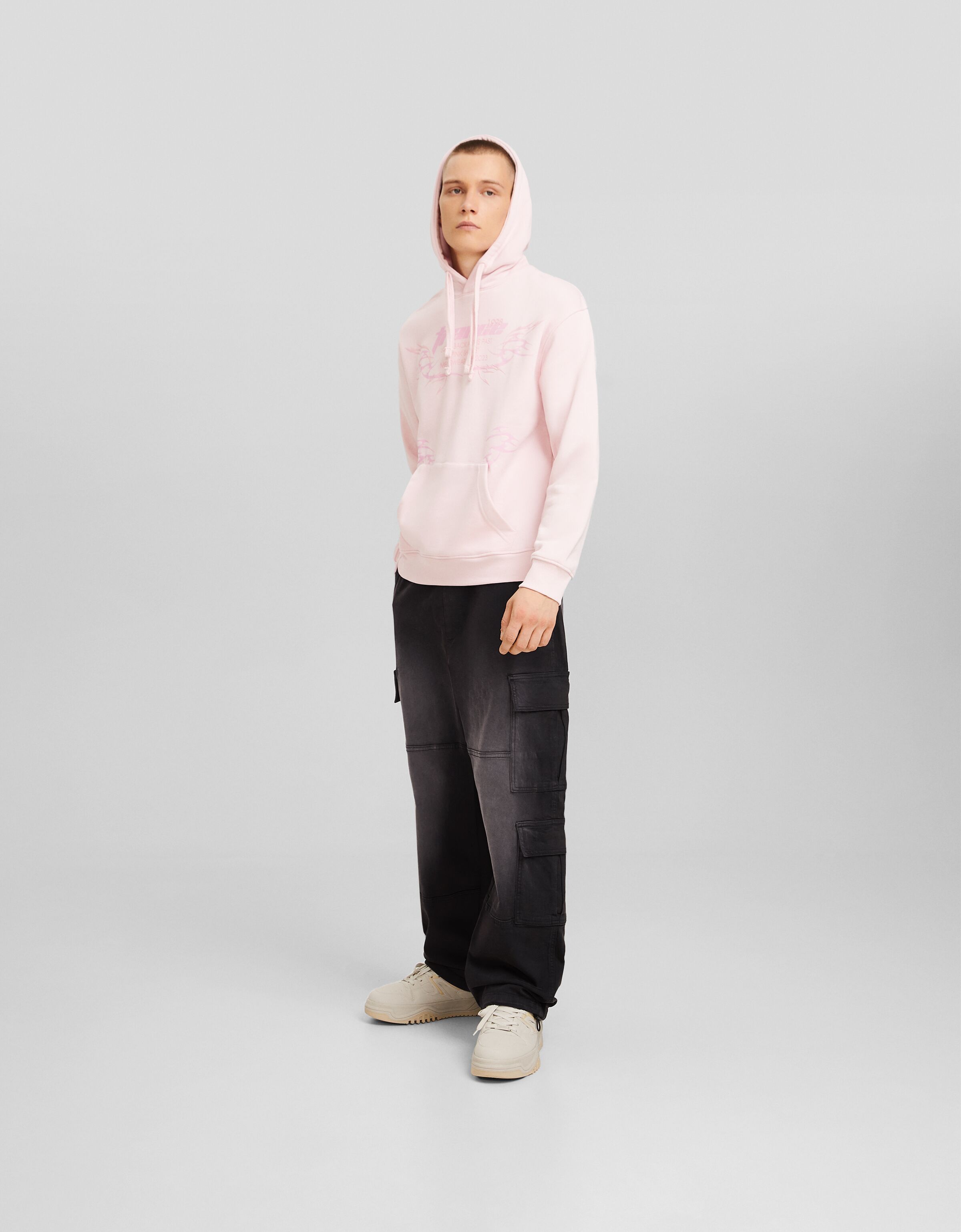 Pantalón baggy multicargo efecto lavado